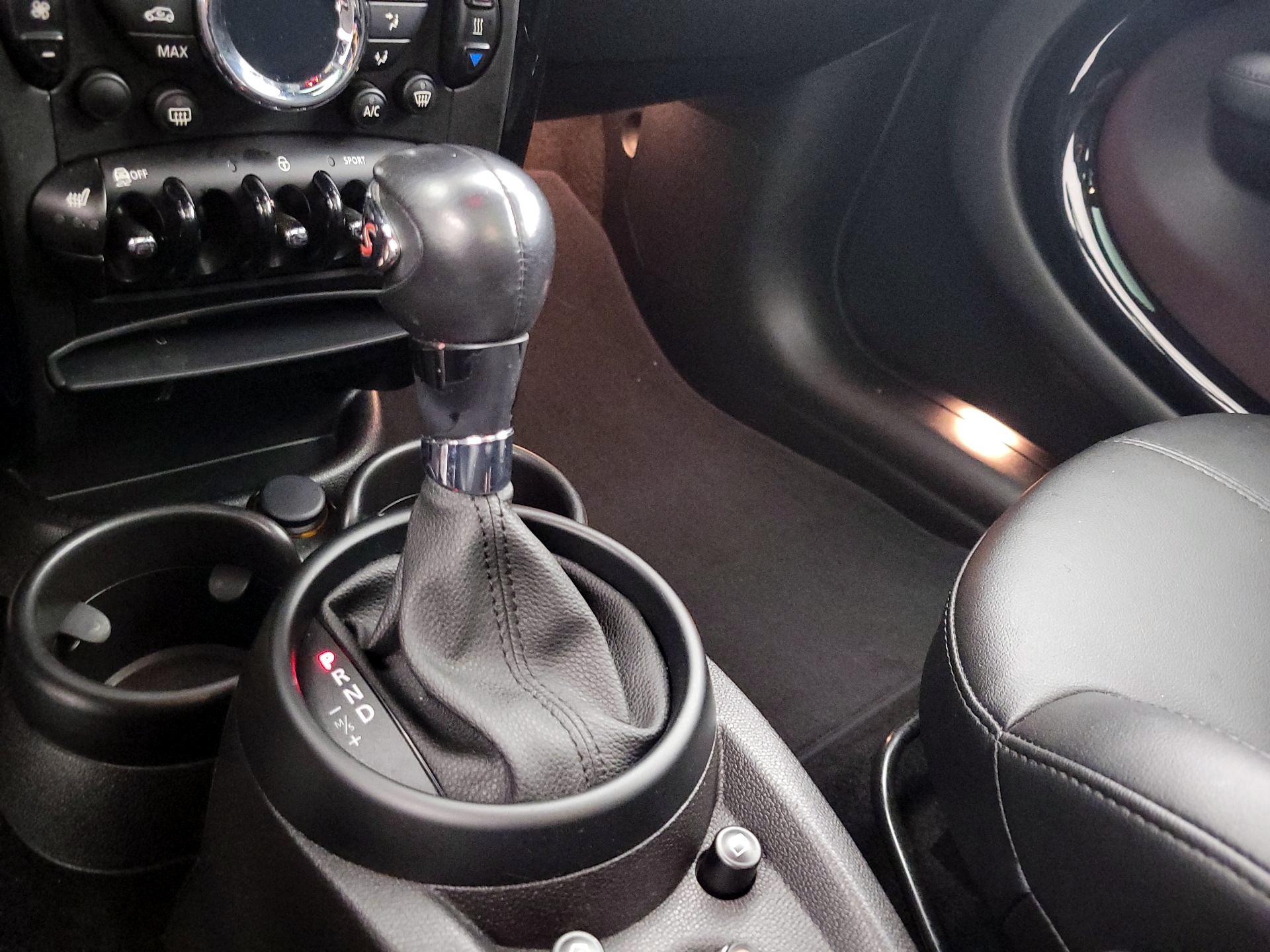 Thumbnail: 2016 MINI Cooper Countryman - 15