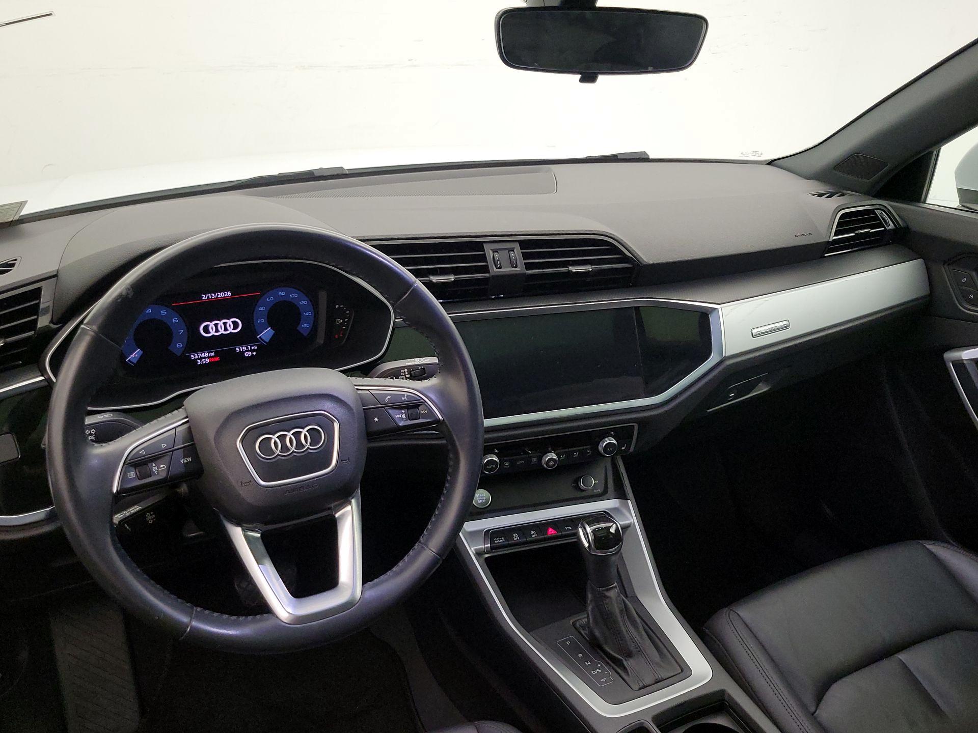 Thumbnail: 2020 Audi Q3 - 9