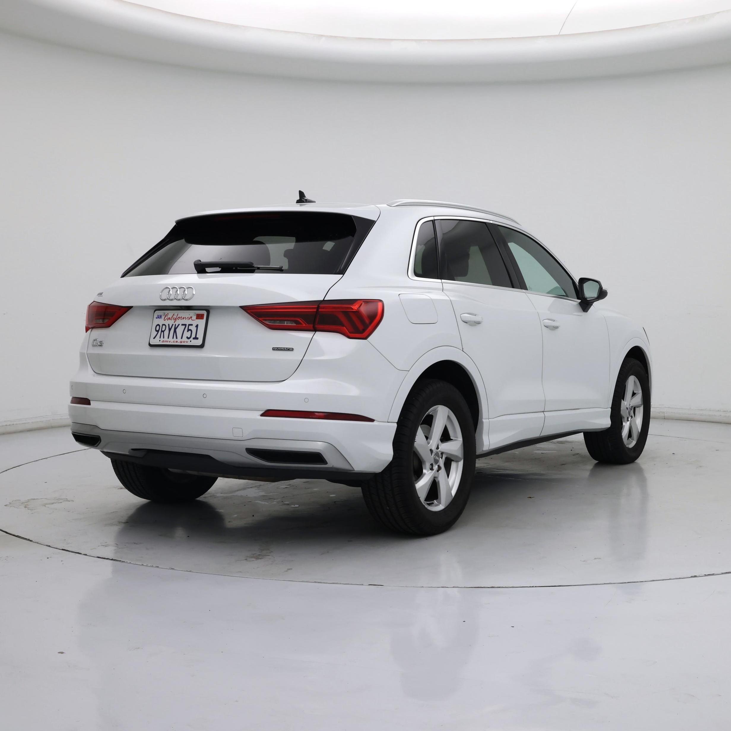 Thumbnail: 2020 Audi Q3 - 8