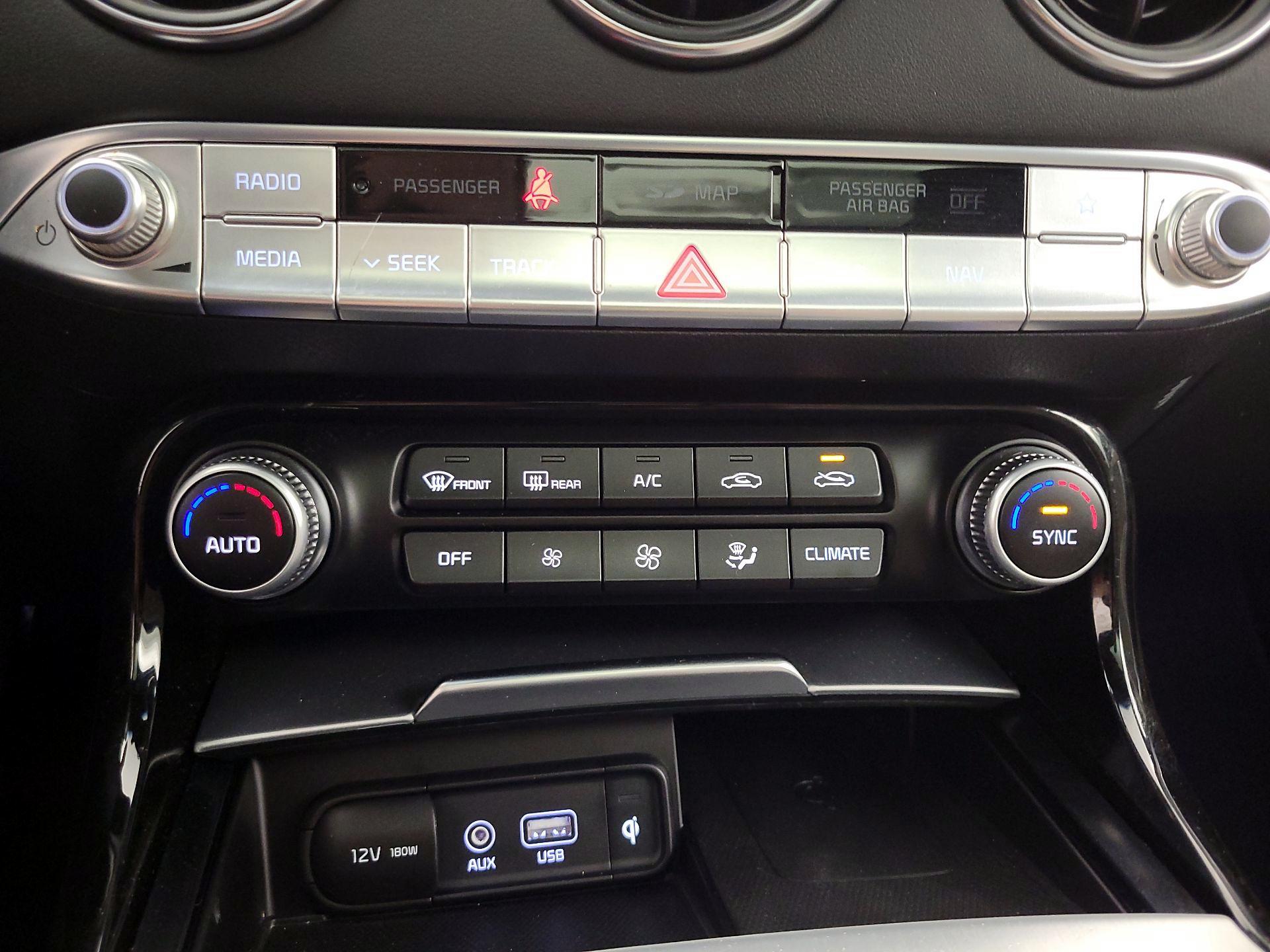 Thumbnail: 2019 Kia Stinger - 17