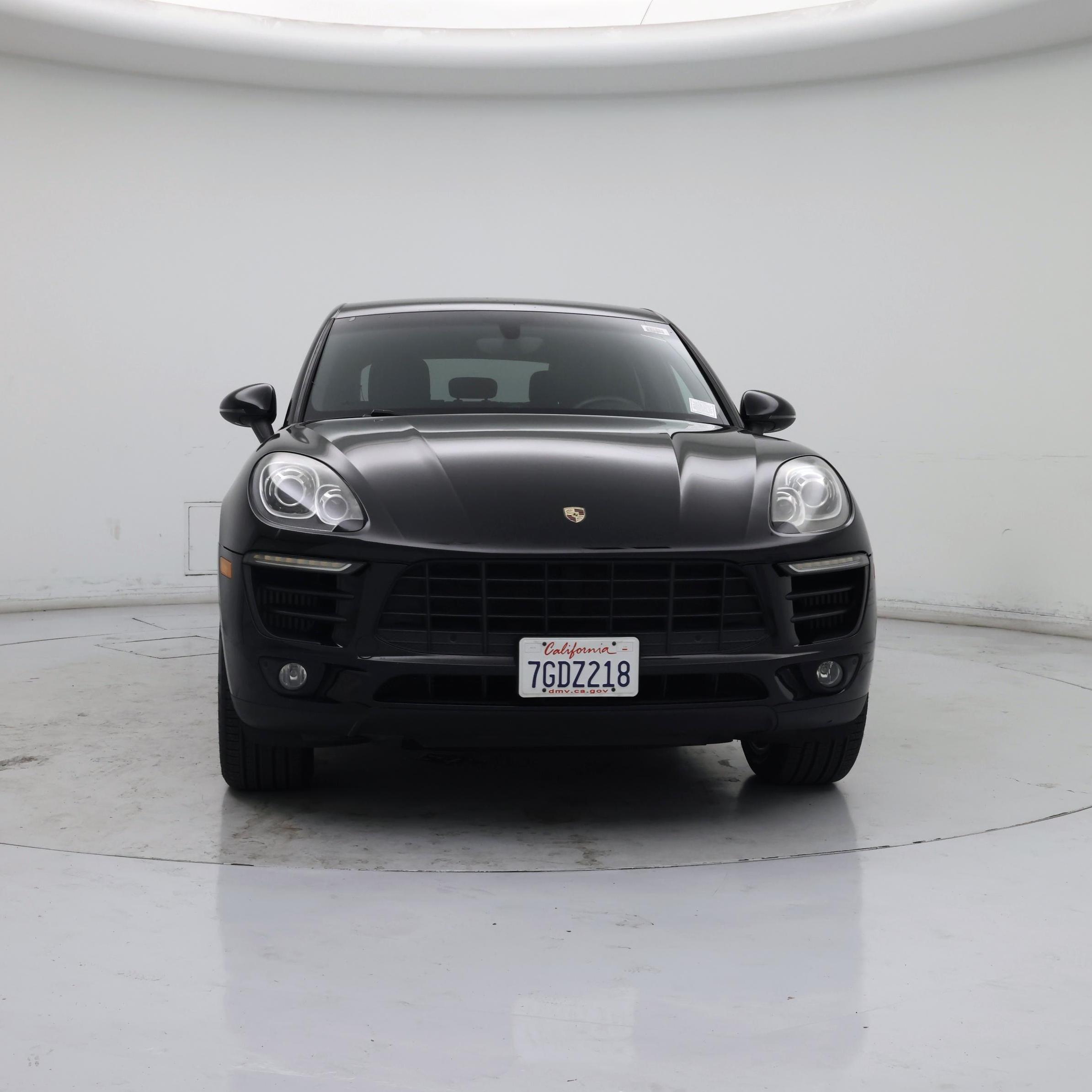 Thumbnail: 2015 Porsche Macan - 5