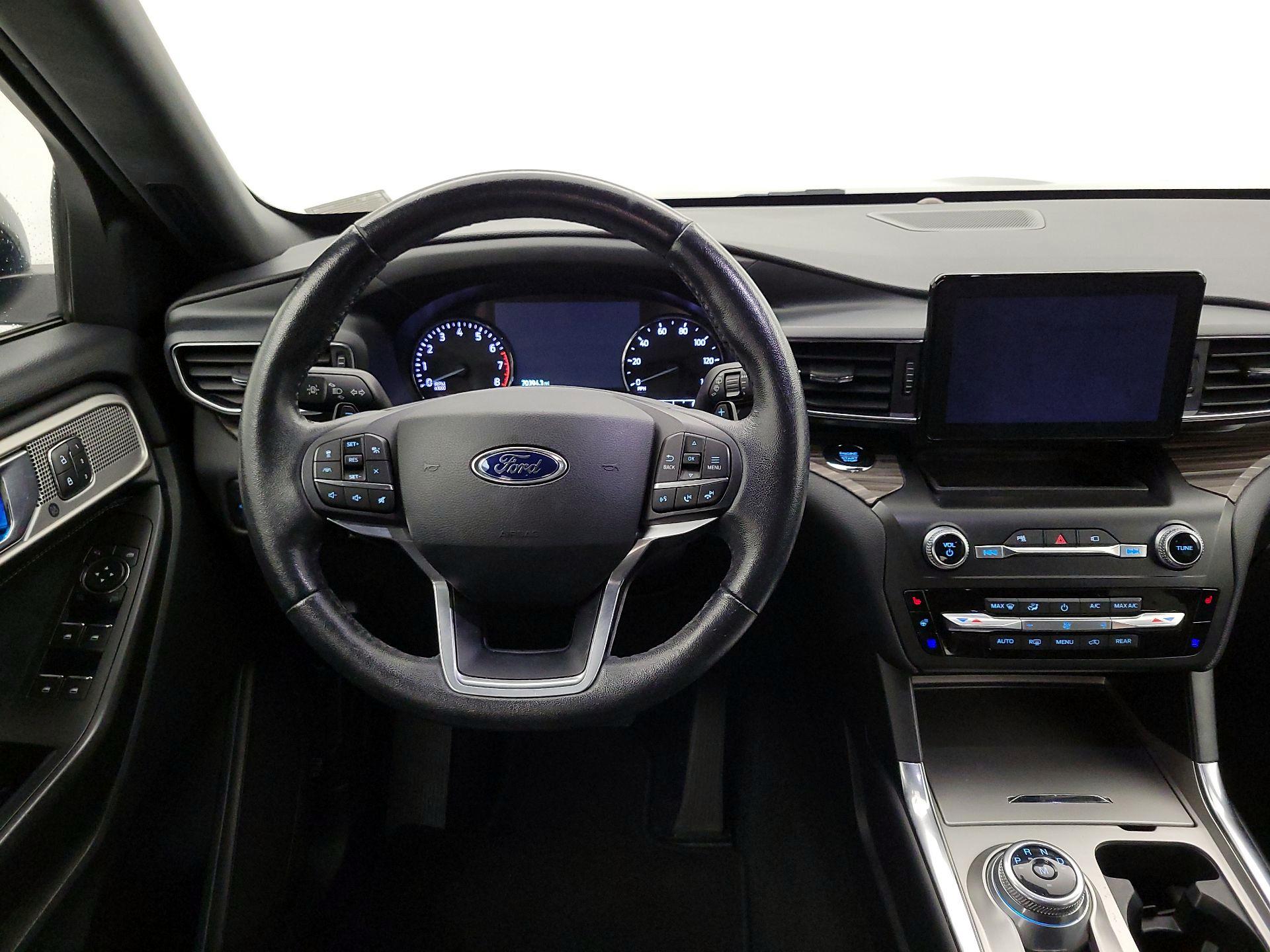 Thumbnail: 2020 Ford Explorer - 10