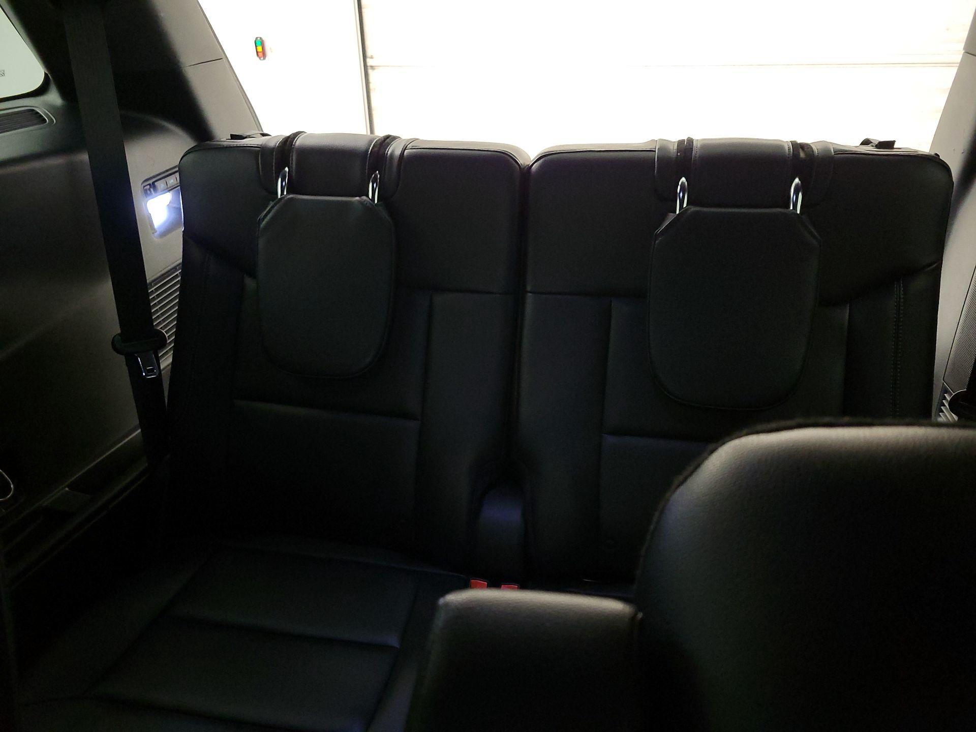 Thumbnail: 2020 Ford Explorer - 20