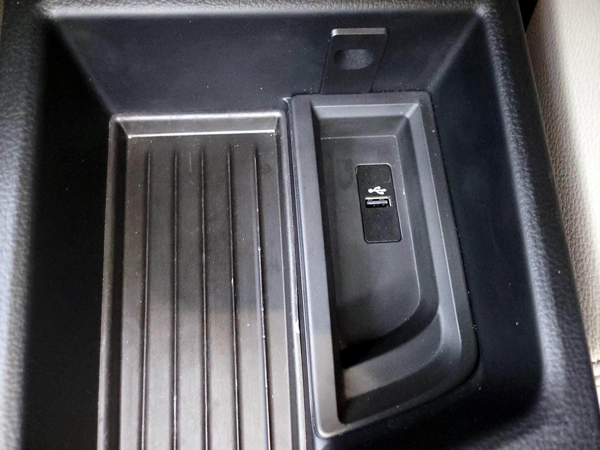 Thumbnail: 2018 BMW 3 Series - 19