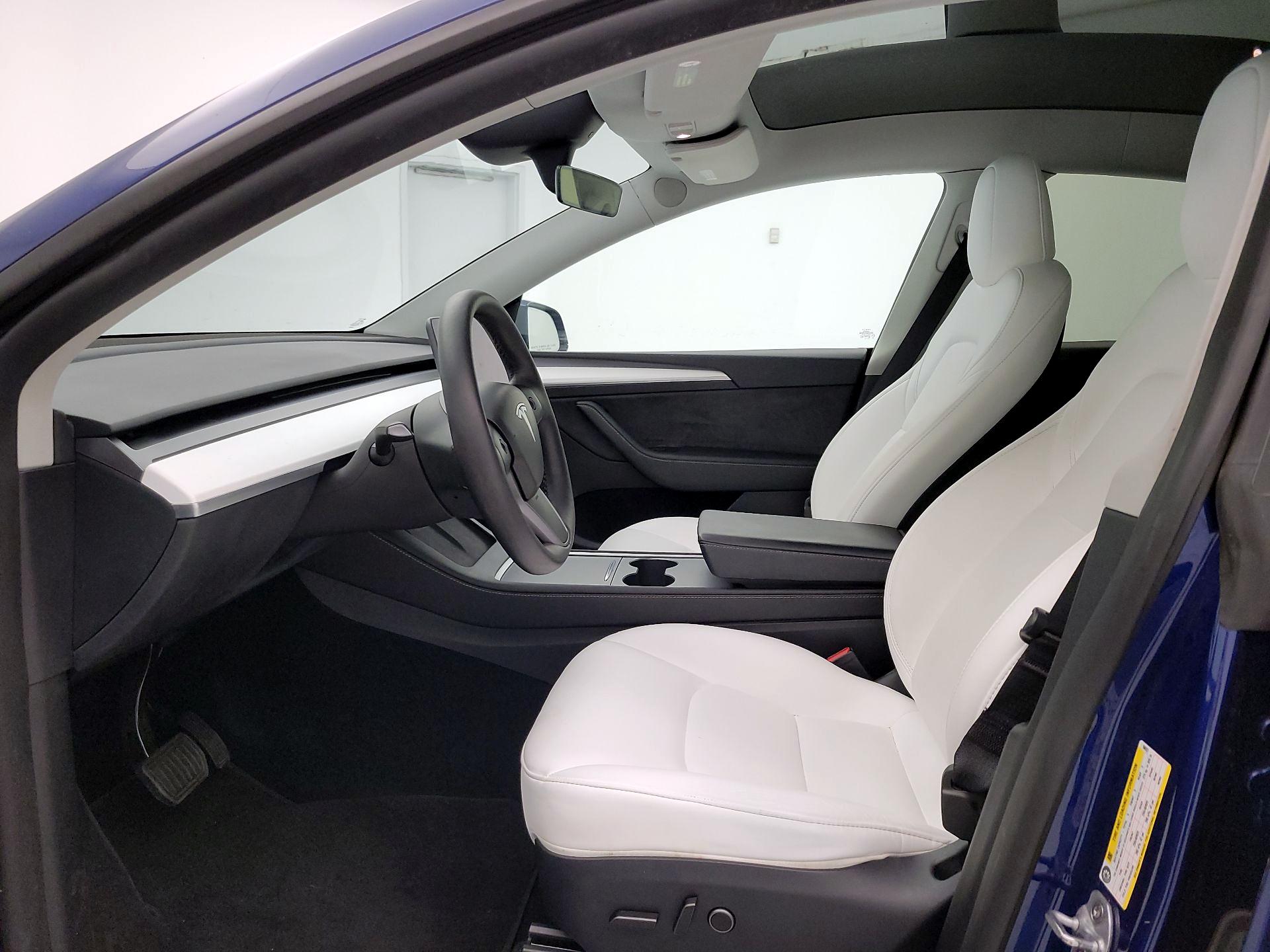 Thumbnail: 2024 Tesla Model Y - 11