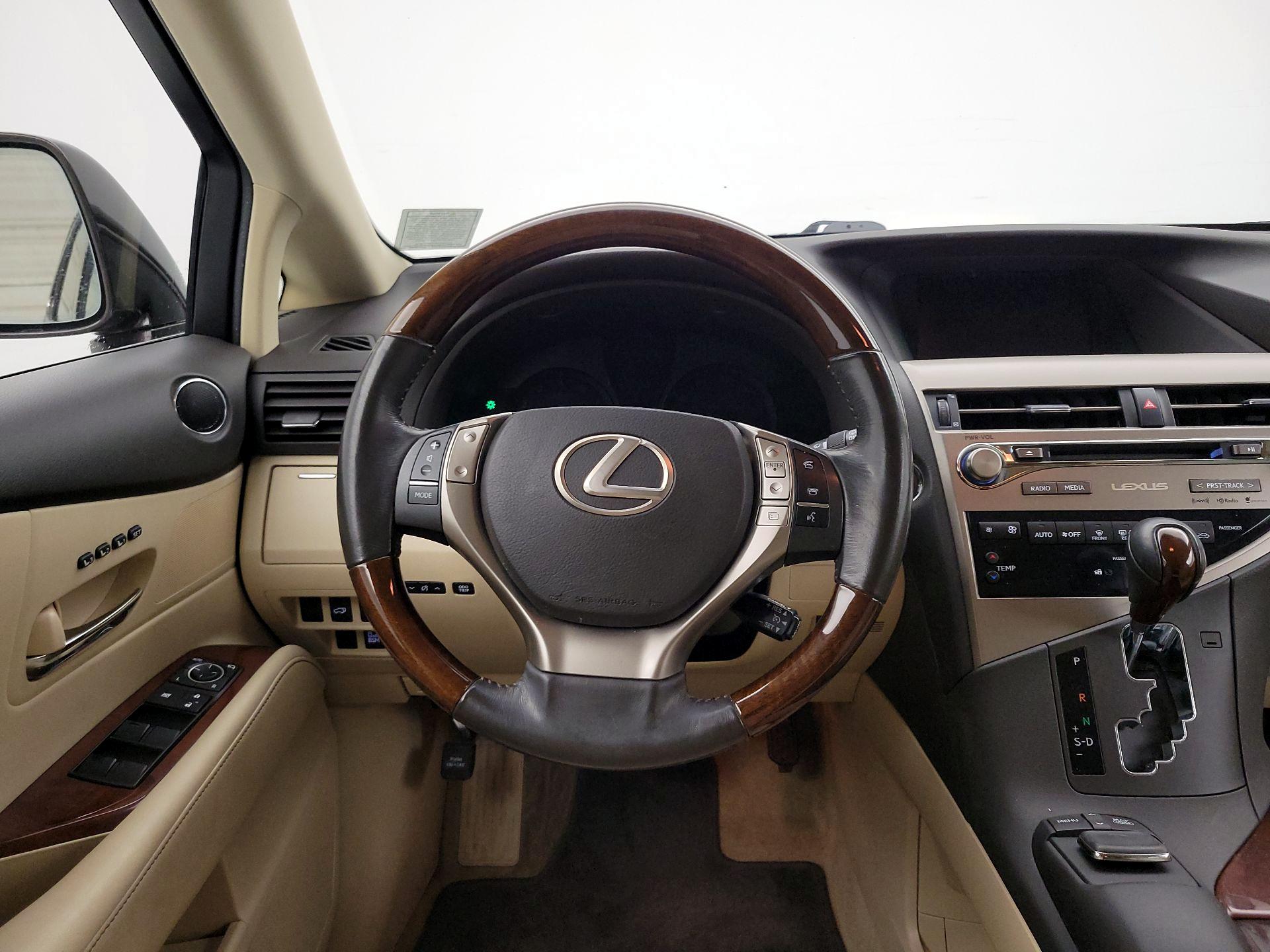 Thumbnail: 2015 Lexus RX - 10