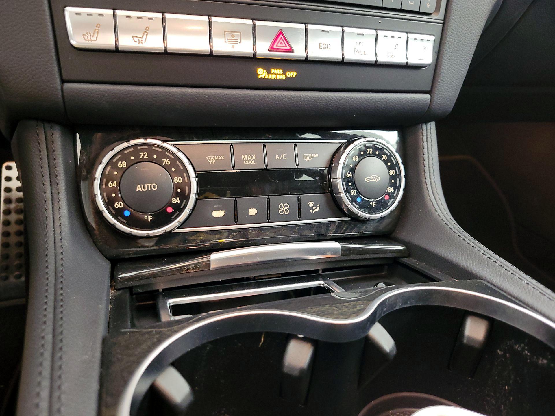 Thumbnail: 2017 Mercedes-Benz CLS - 17