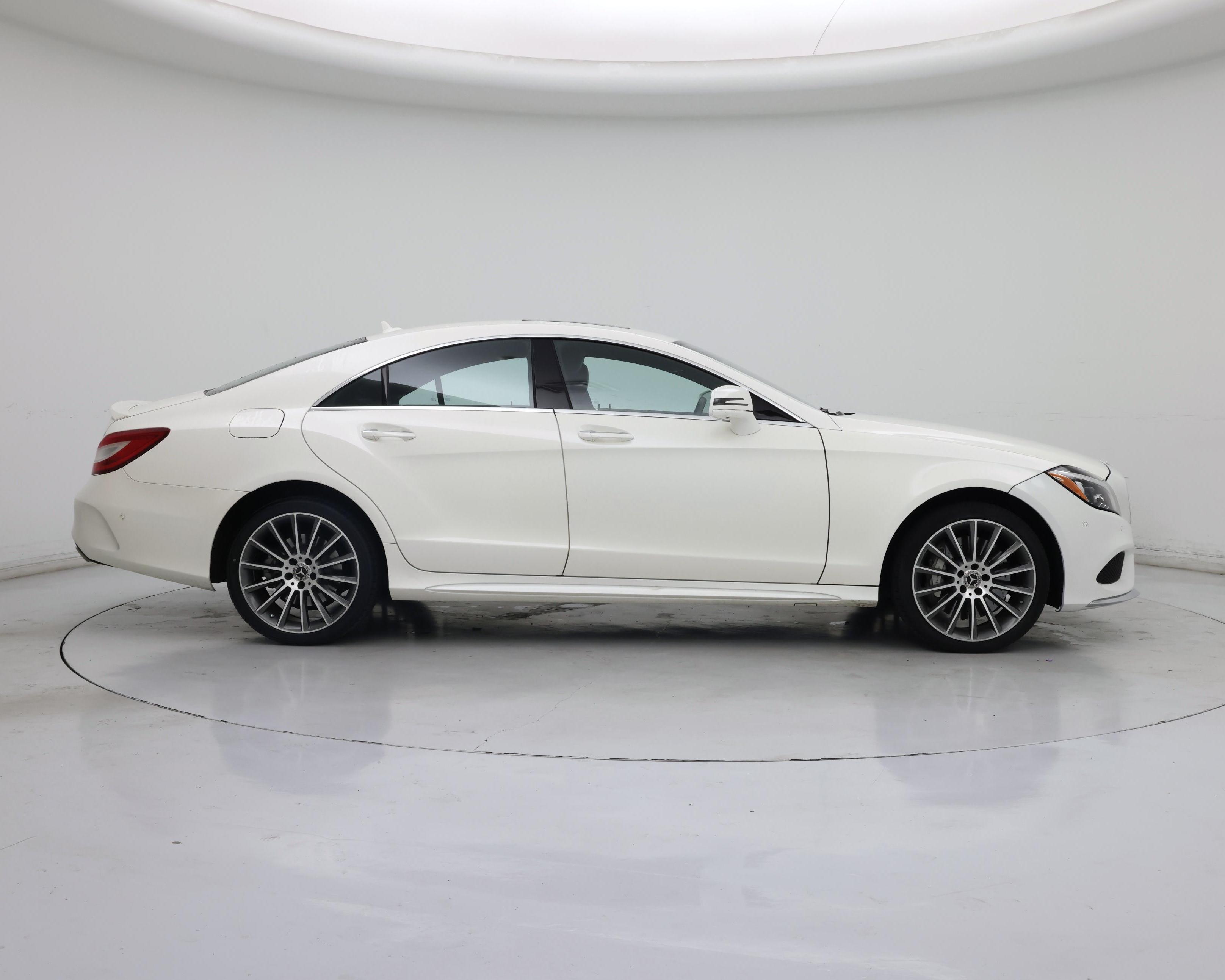 Thumbnail: 2017 Mercedes-Benz CLS - 7