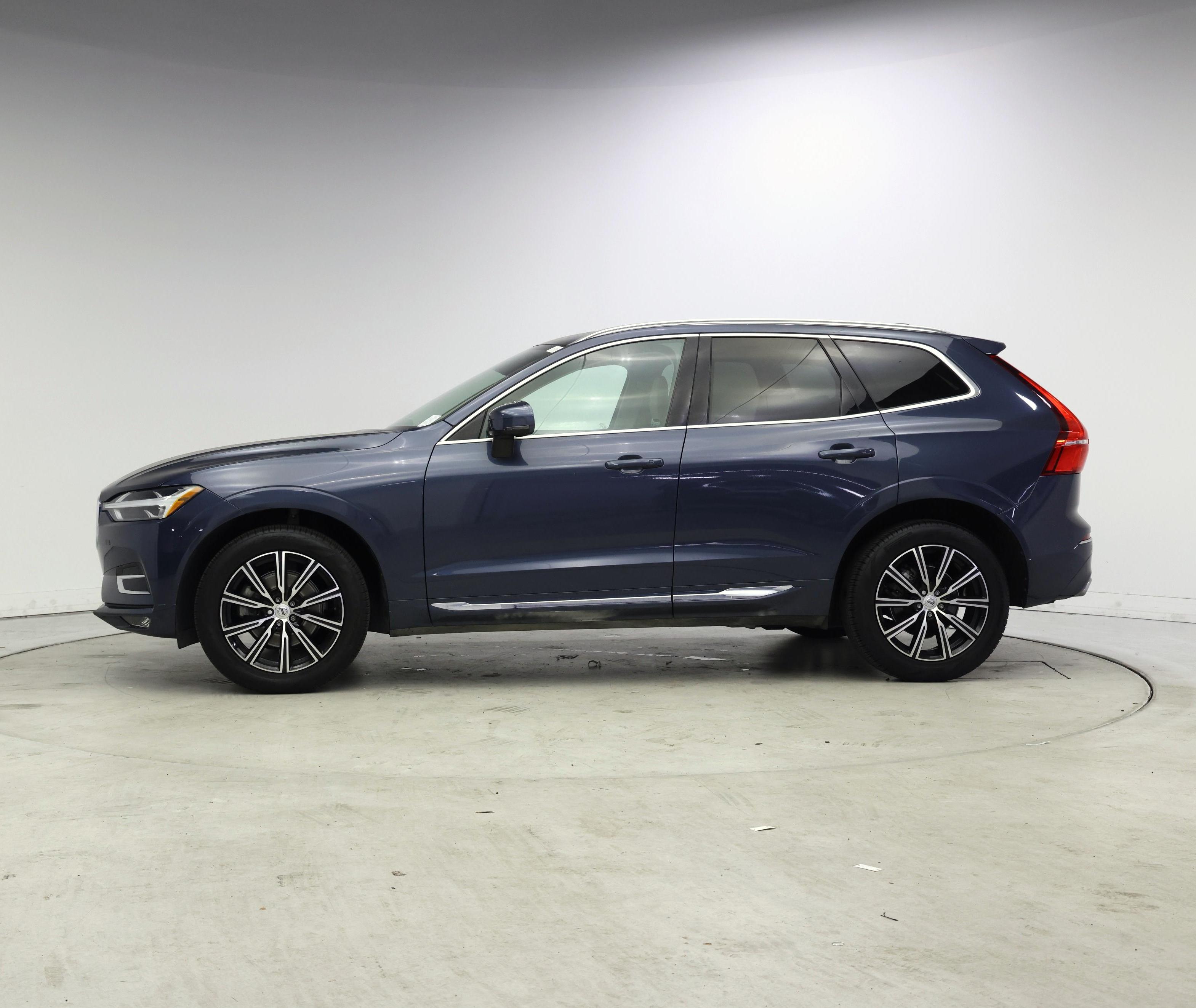 Thumbnail: 2021 Volvo XC60 - 3