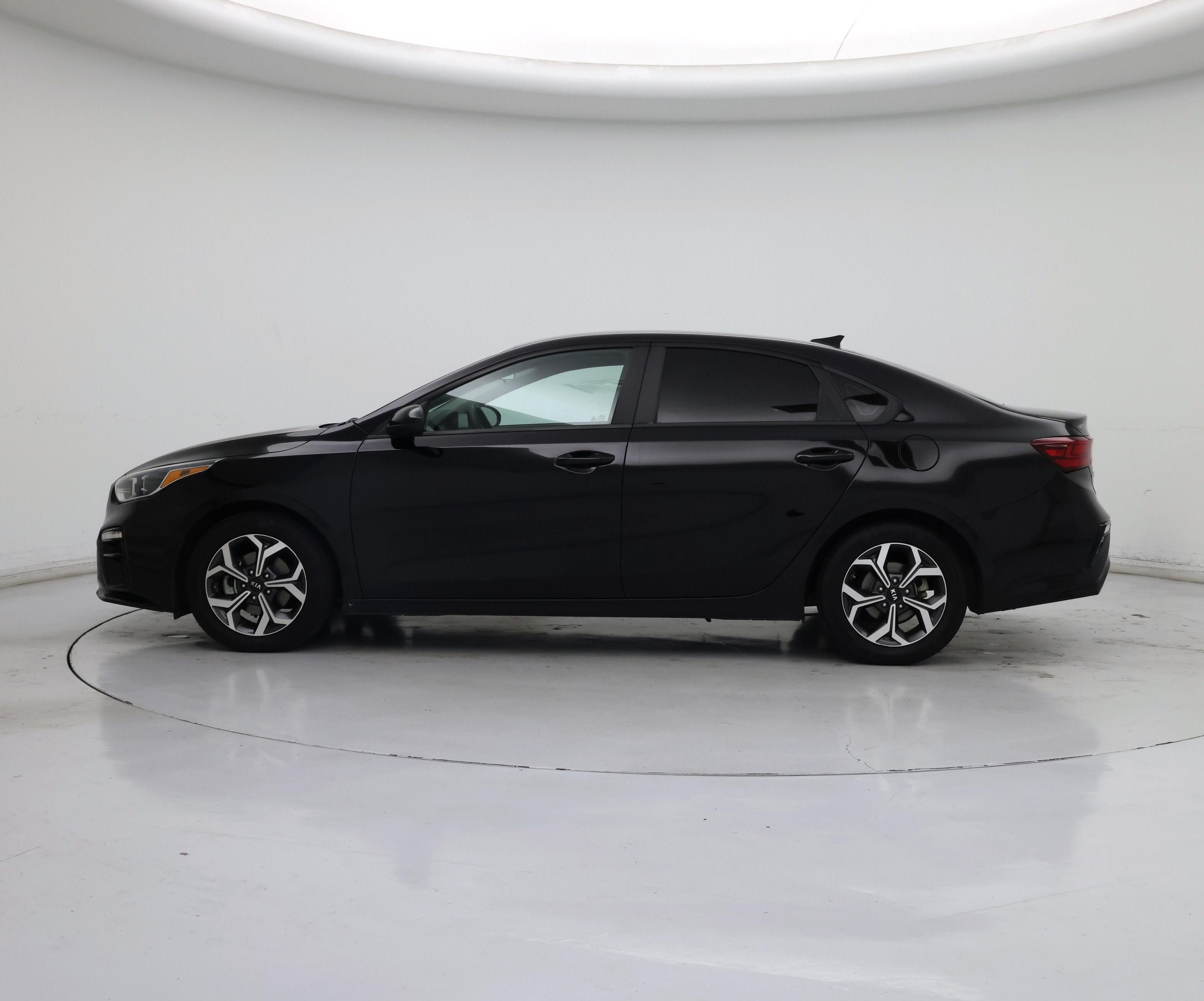 Thumbnail: 2020 Kia Forte - 3