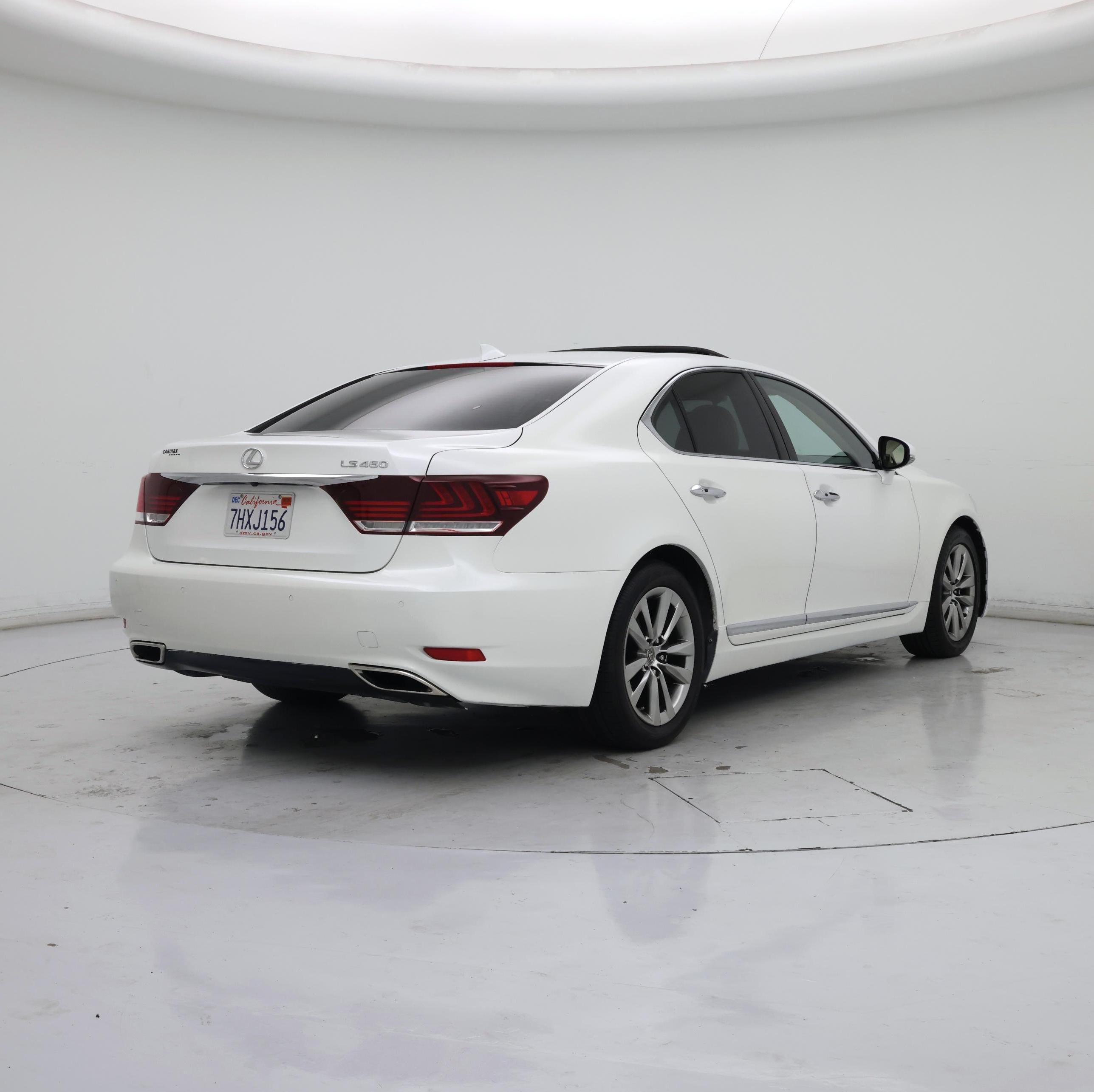 Thumbnail: 2014 Lexus LS - 8