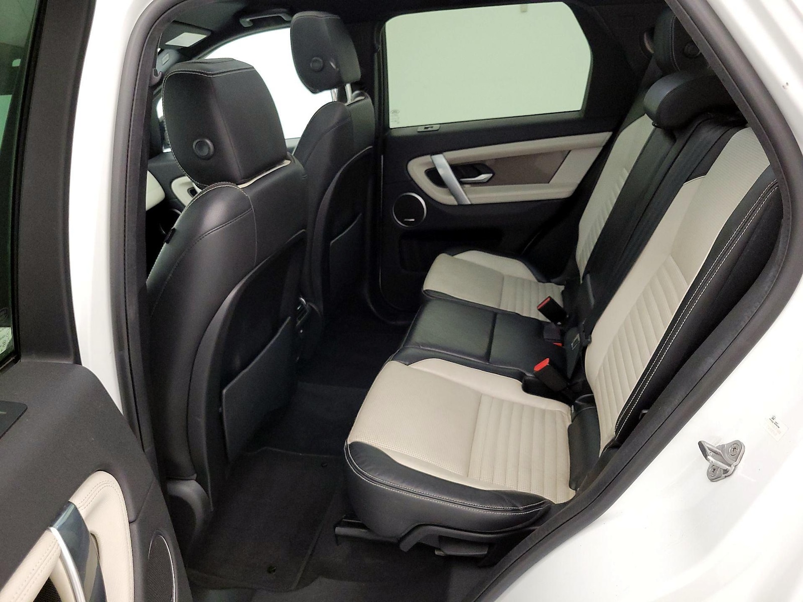 2020 Land Rover Discovery Sport SE - Photo 19