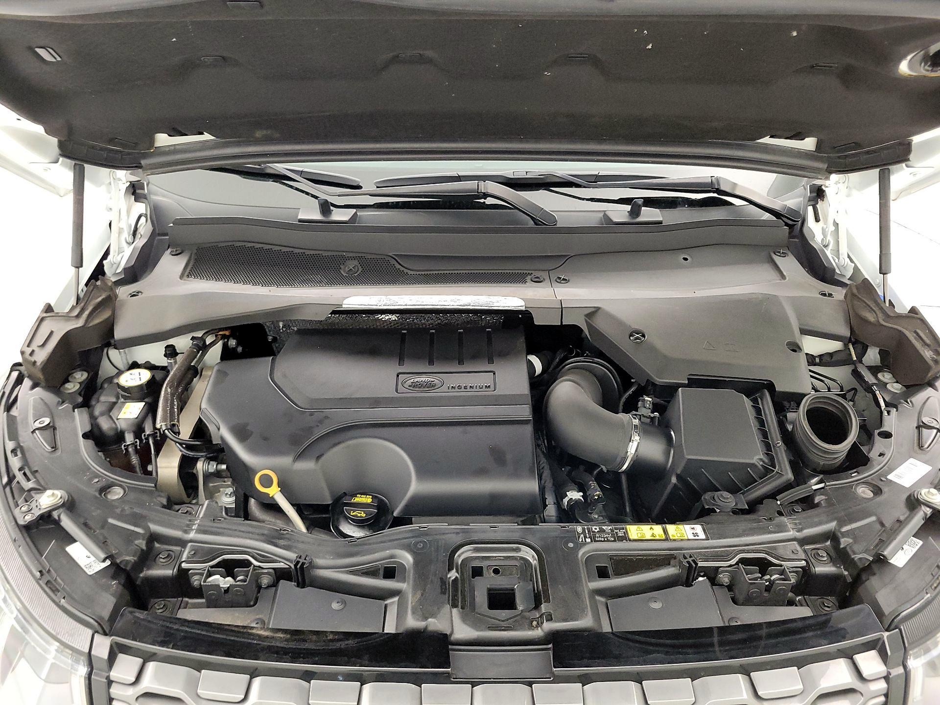 Thumbnail: 2020 Land Rover Discovery Sport - 20