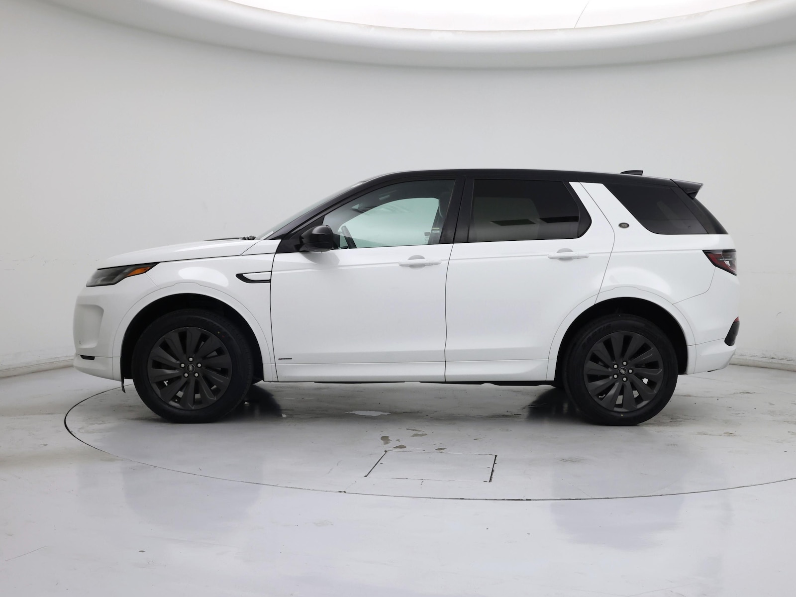 2020 Land Rover Discovery Sport SE - Photo 4