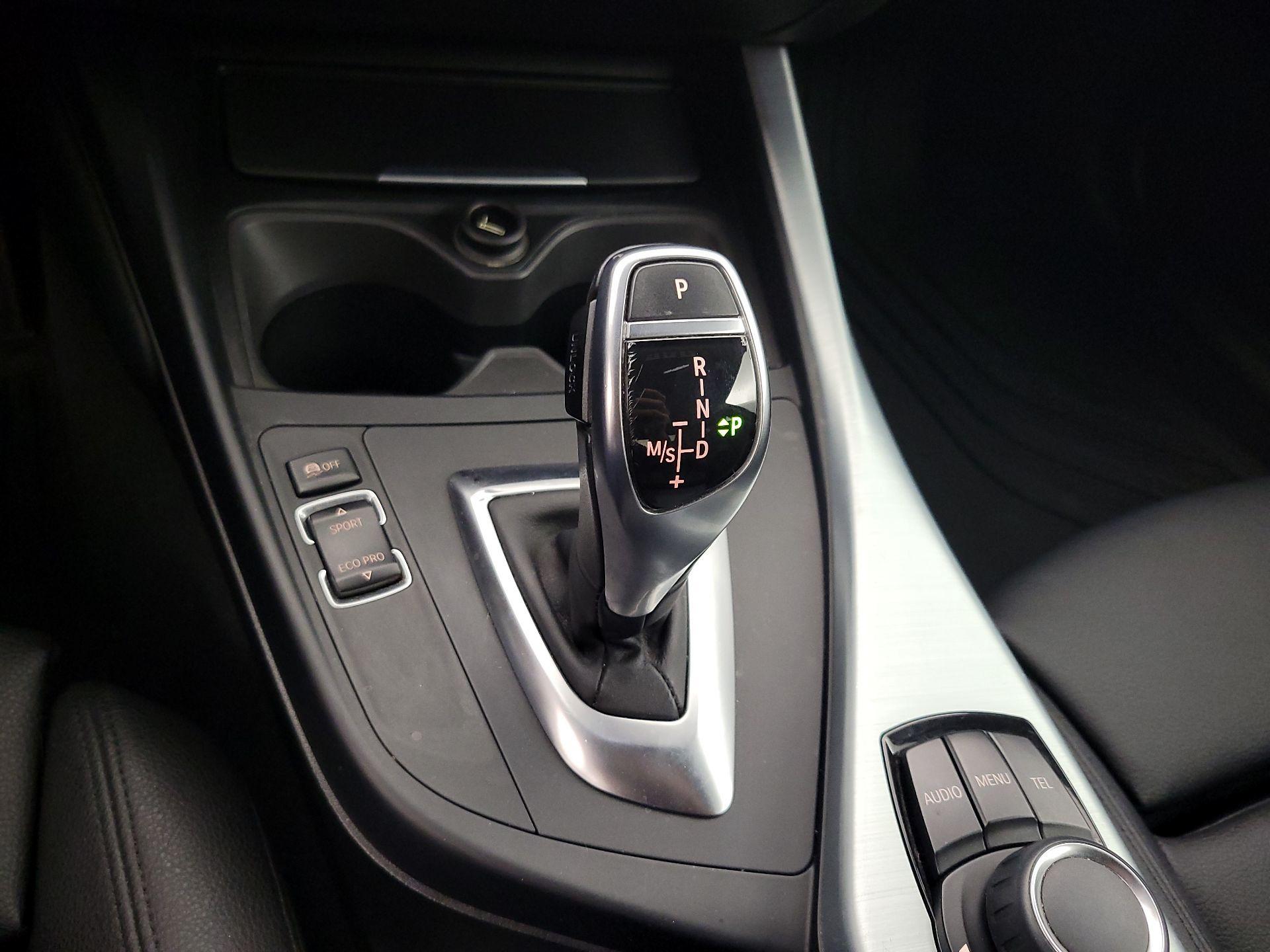 Thumbnail: 2016 BMW 2 Series - 16
