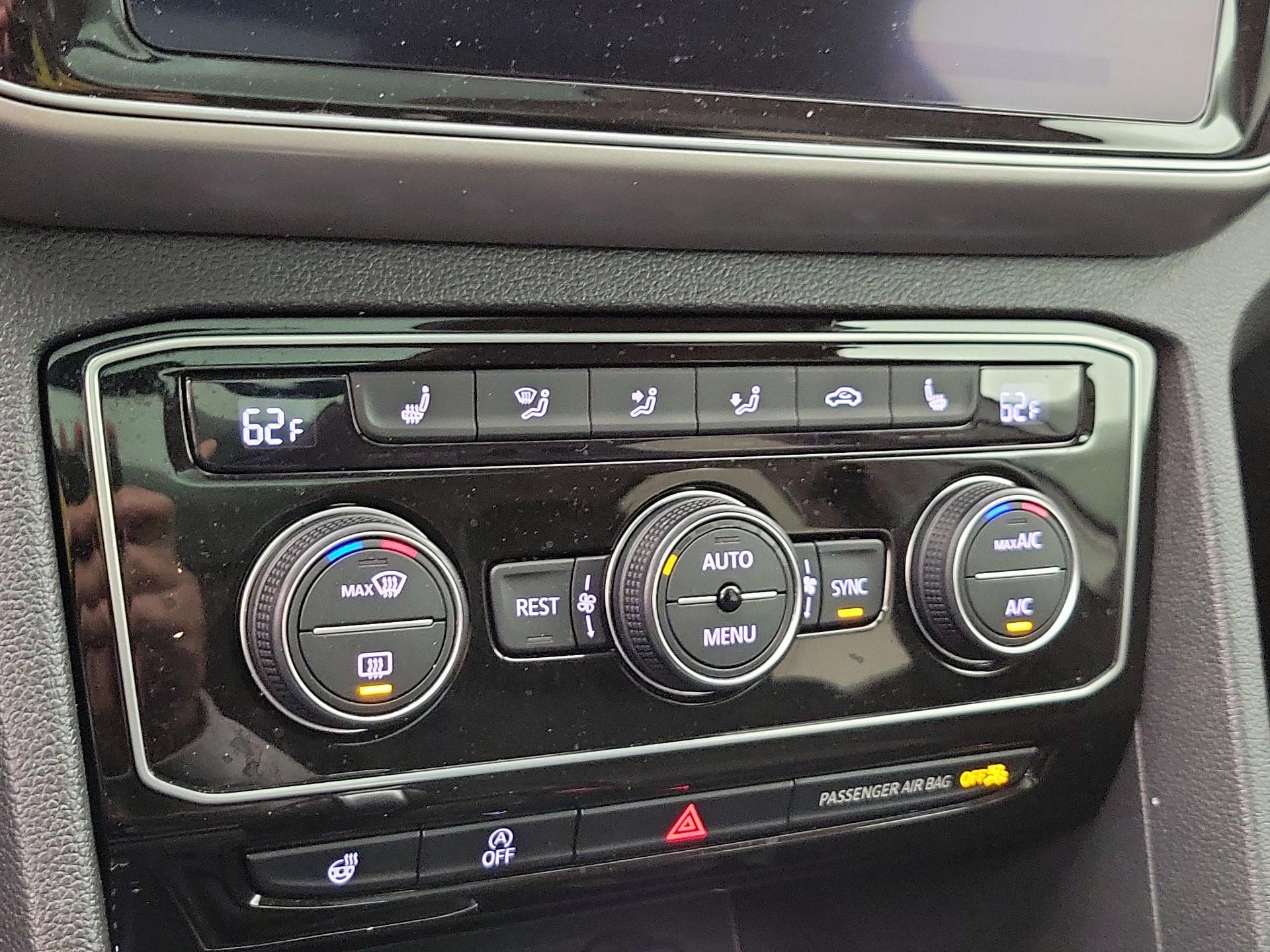 Thumbnail: 2019 Volkswagen Atlas - 17