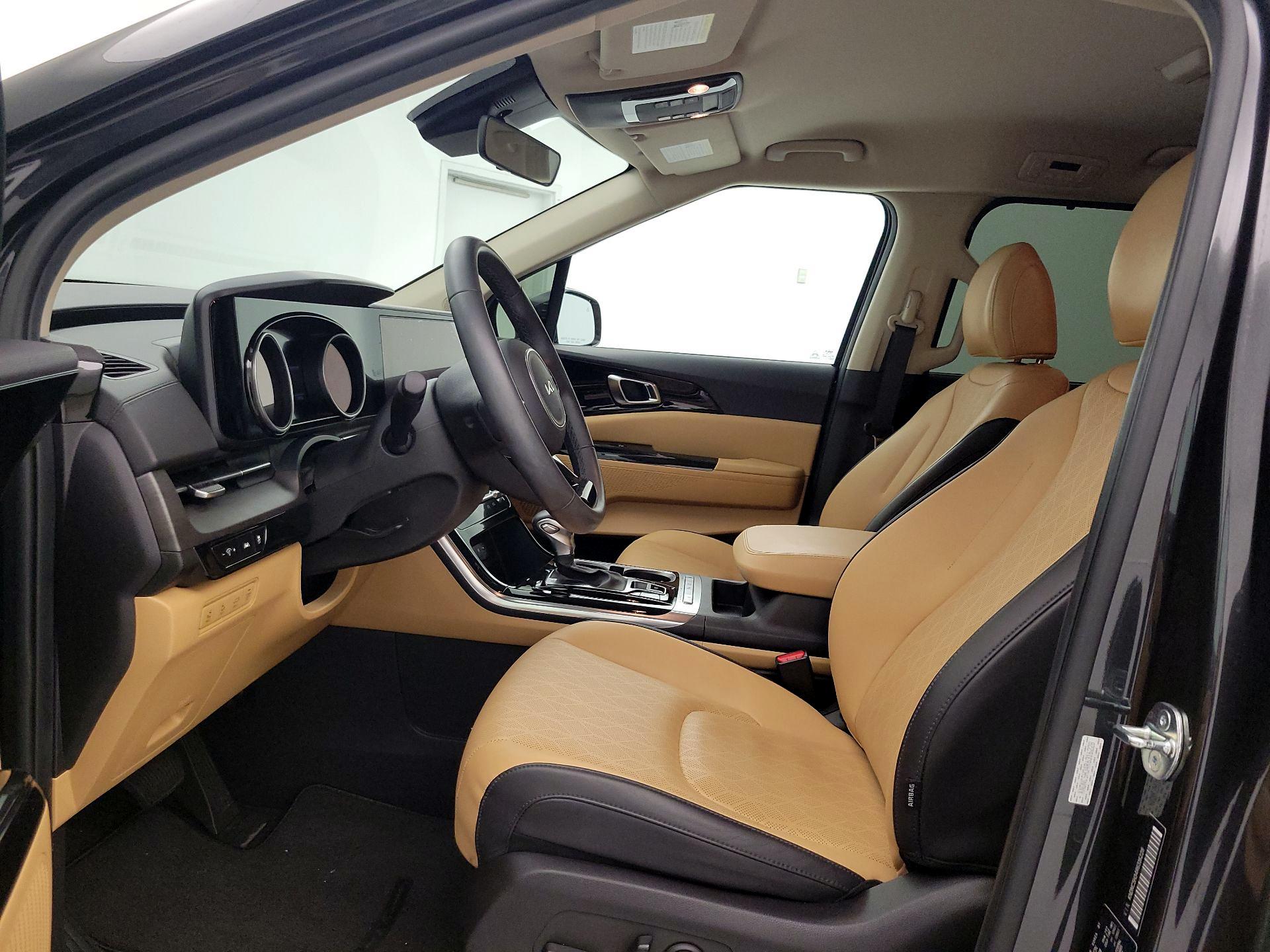 Thumbnail: 2024 Kia Carnival - 11