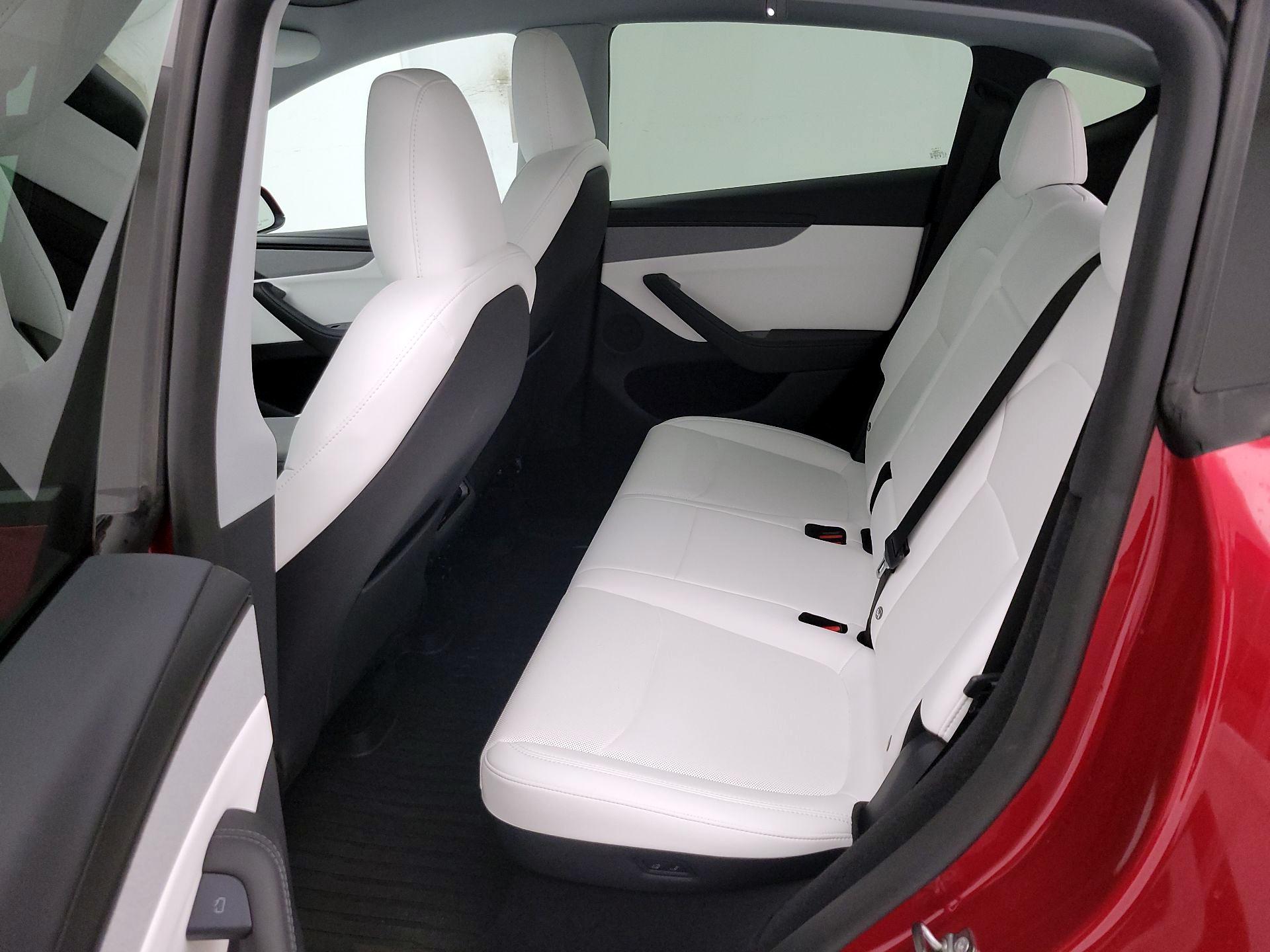 Thumbnail: 2026 Tesla Model Y - 19