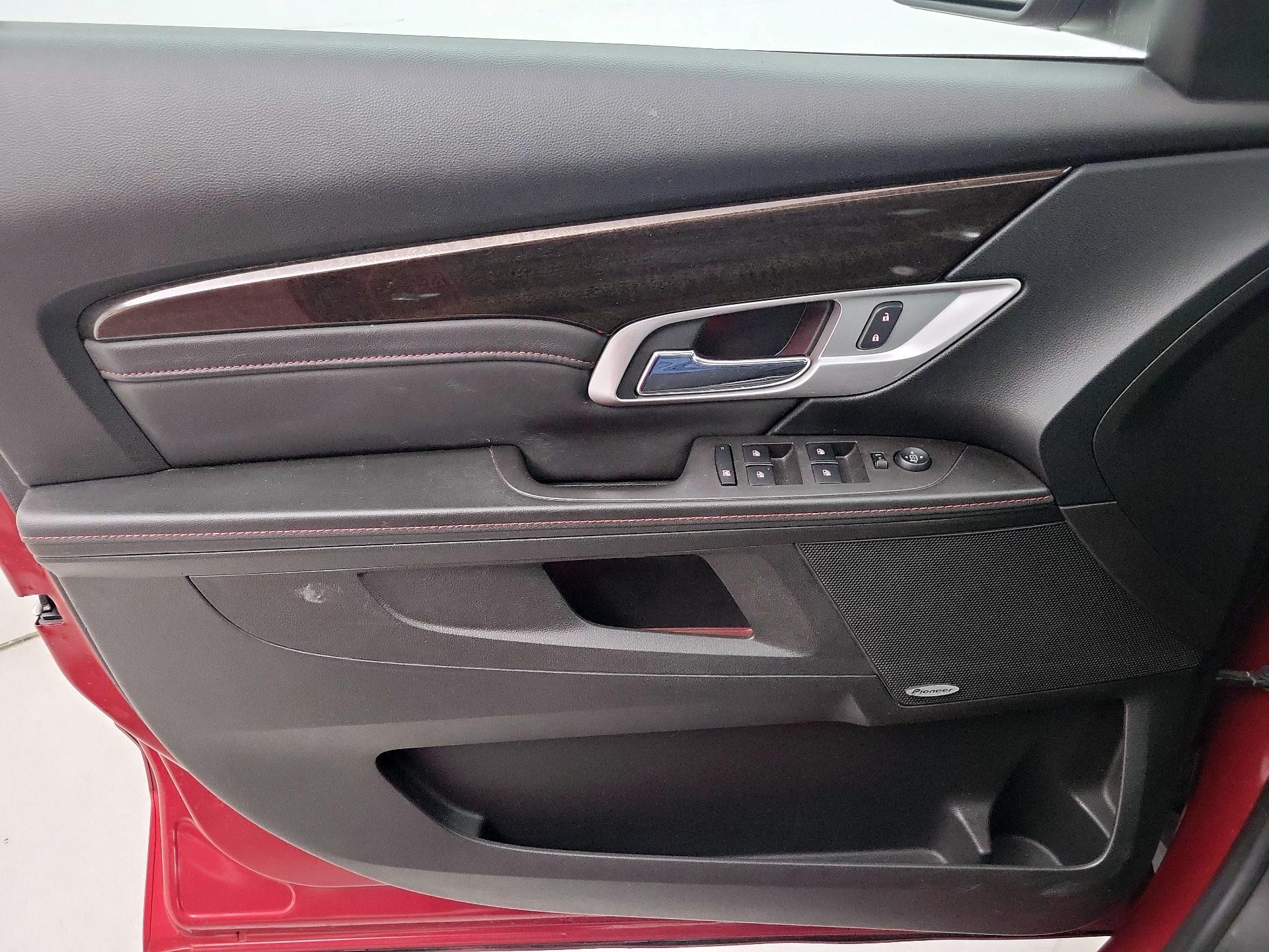 Thumbnail: 2015 GMC Terrain - 12