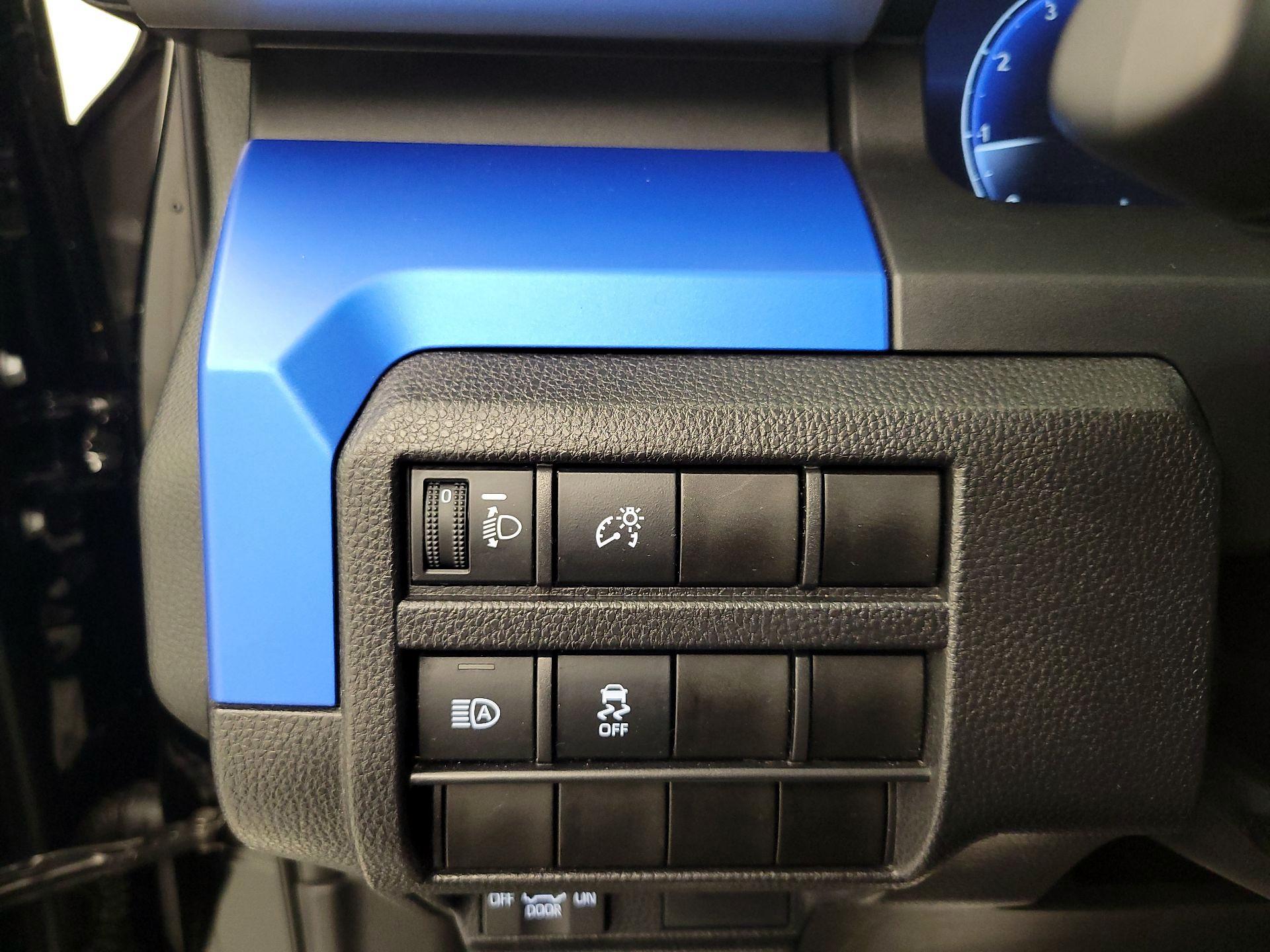 Thumbnail: 2025 Toyota Tacoma - 13