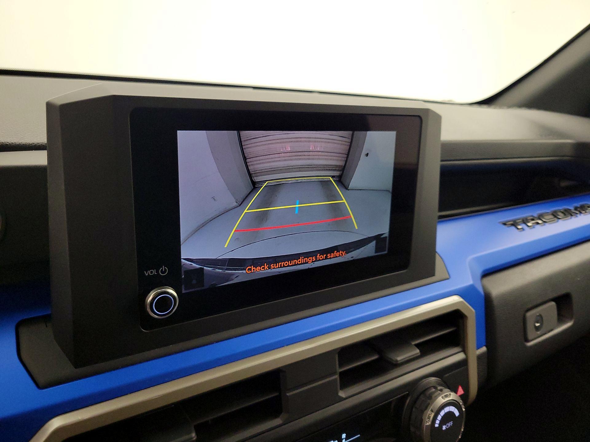 Thumbnail: 2025 Toyota Tacoma - 14