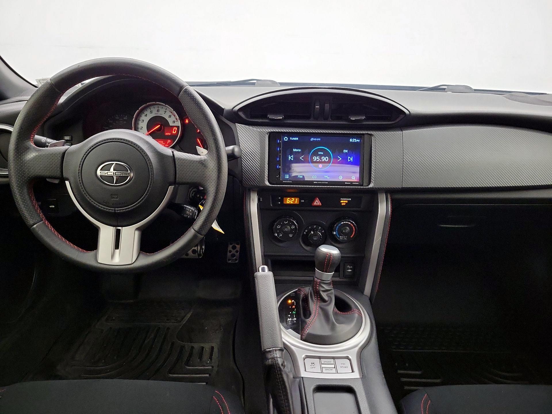 Thumbnail: 2015 Scion FR-S - 9