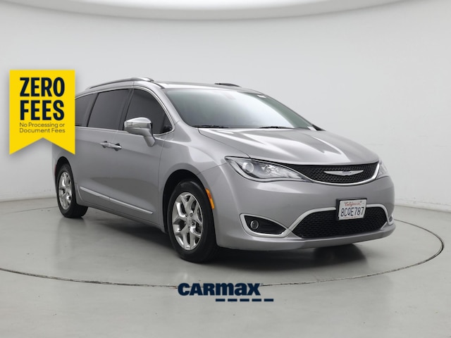 Silver 2017 Chrysler Pacifica Limited FWD Minivan Front-Wheel Drive Automatic