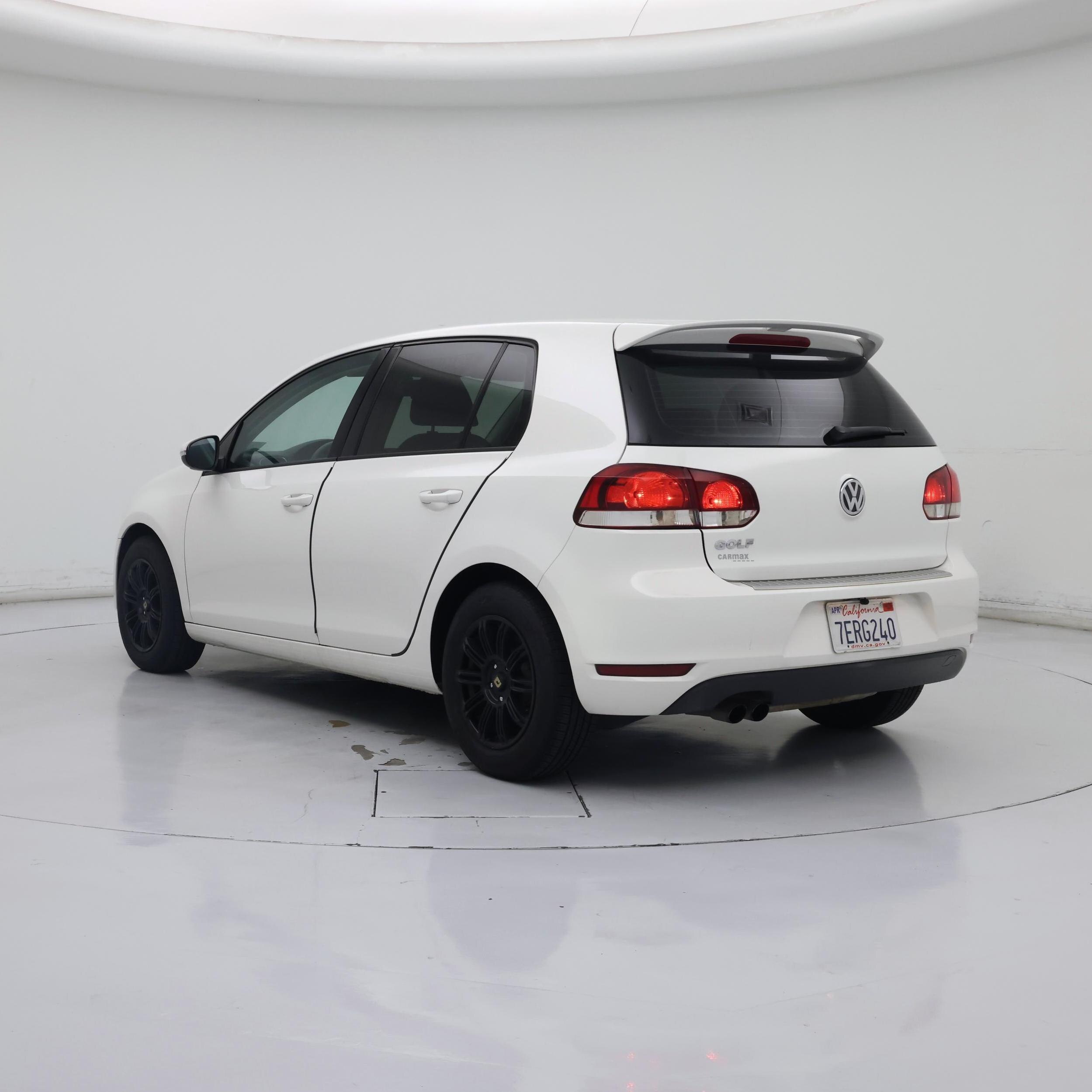 Thumbnail: 2014 Volkswagen Golf - 2