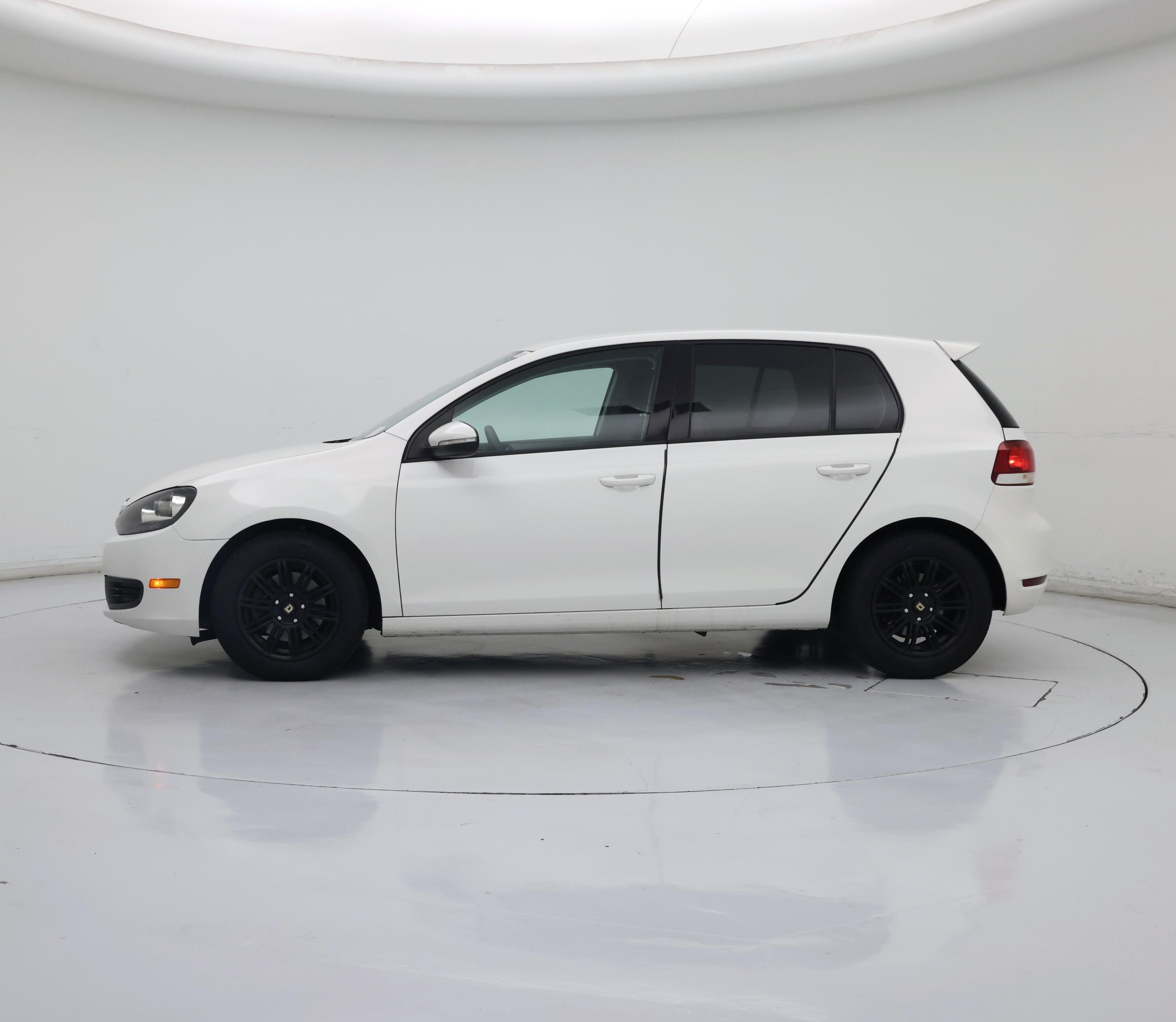 Thumbnail: 2014 Volkswagen Golf - 3
