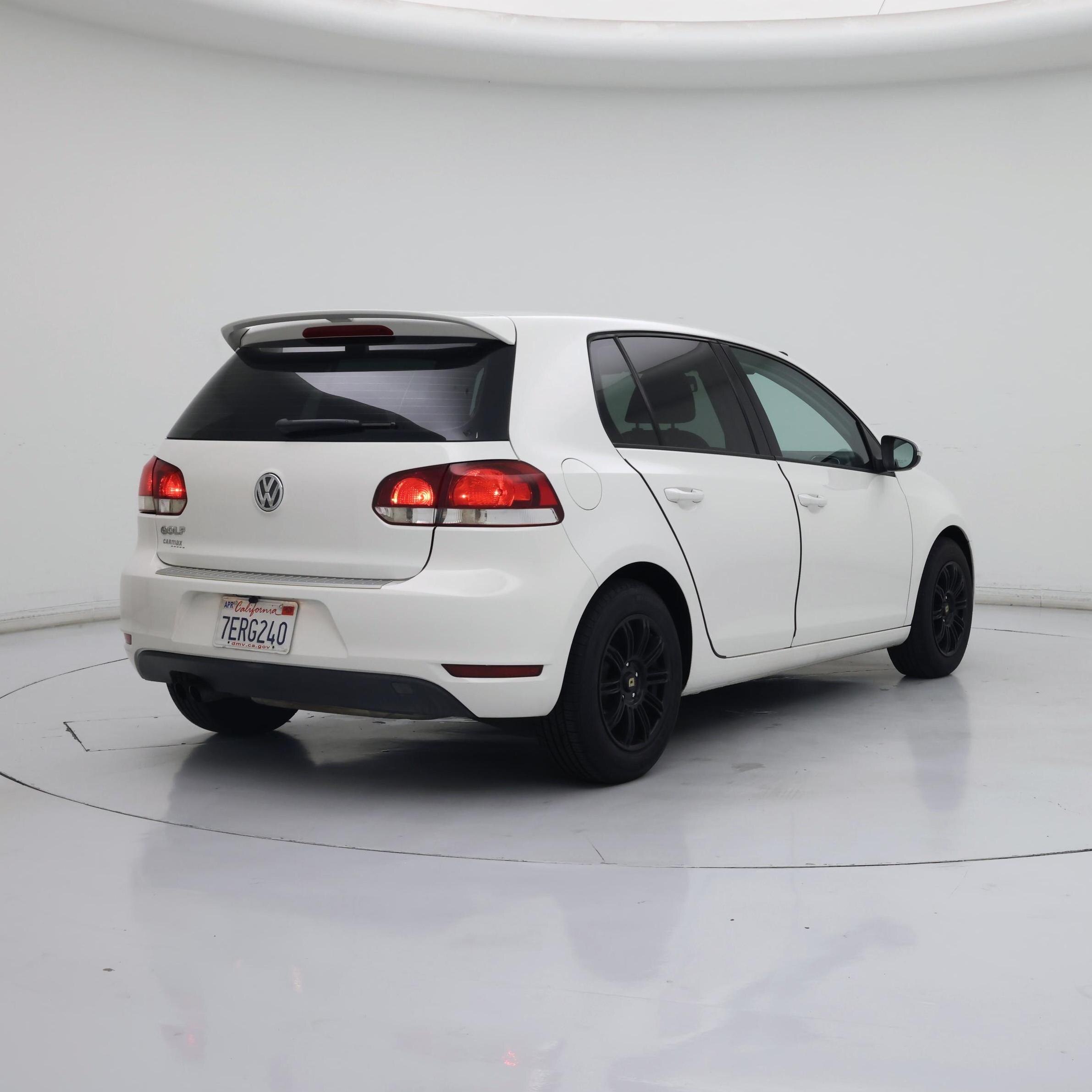Thumbnail: 2014 Volkswagen Golf - 8