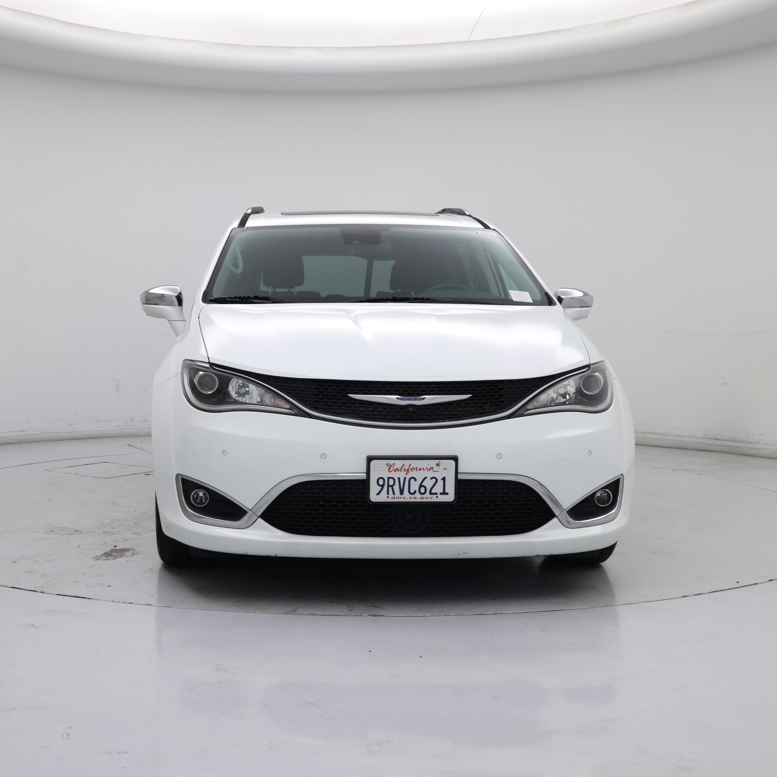 Thumbnail: 2020 Chrysler Pacifica - 5