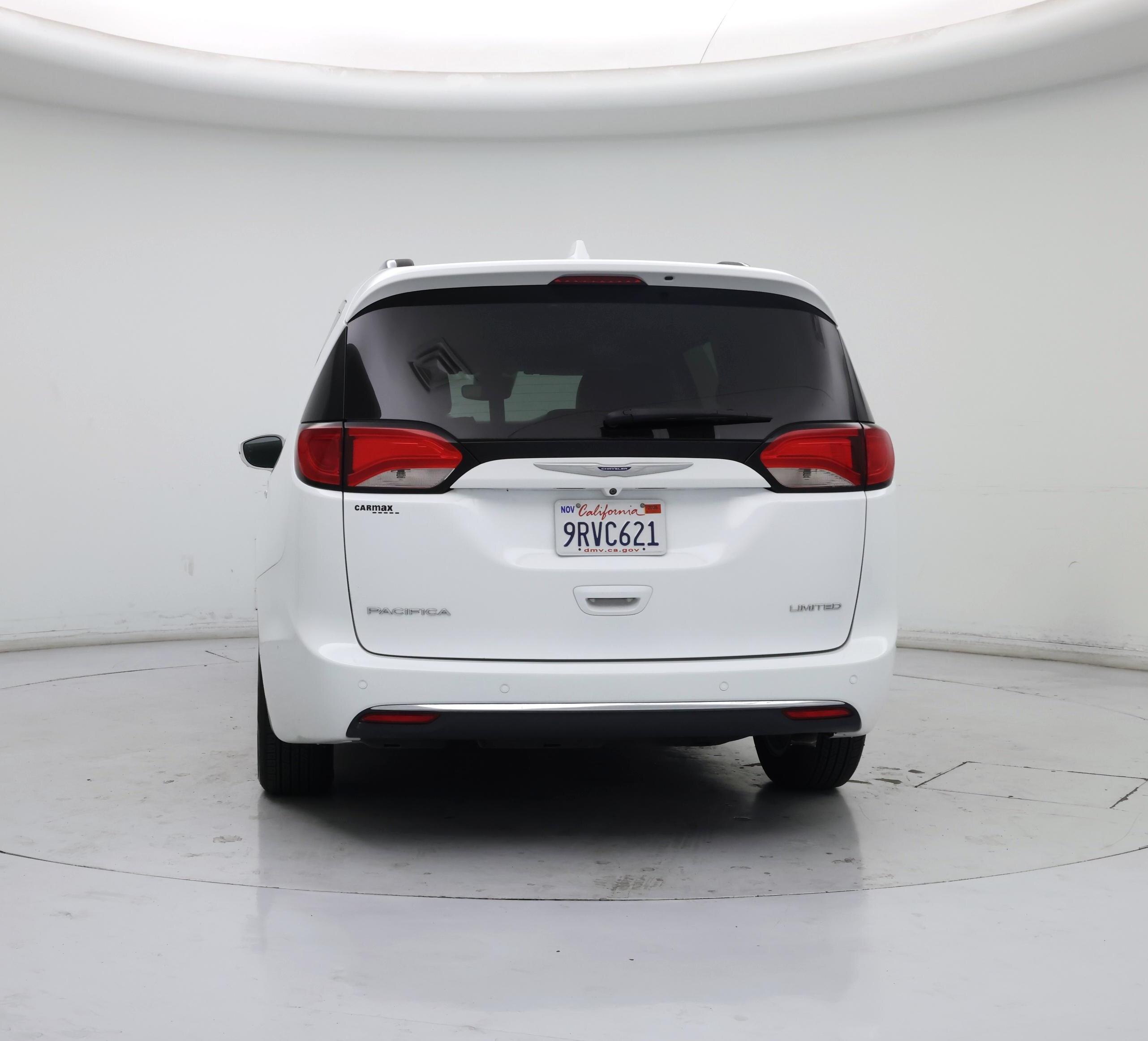 Thumbnail: 2020 Chrysler Pacifica - 6