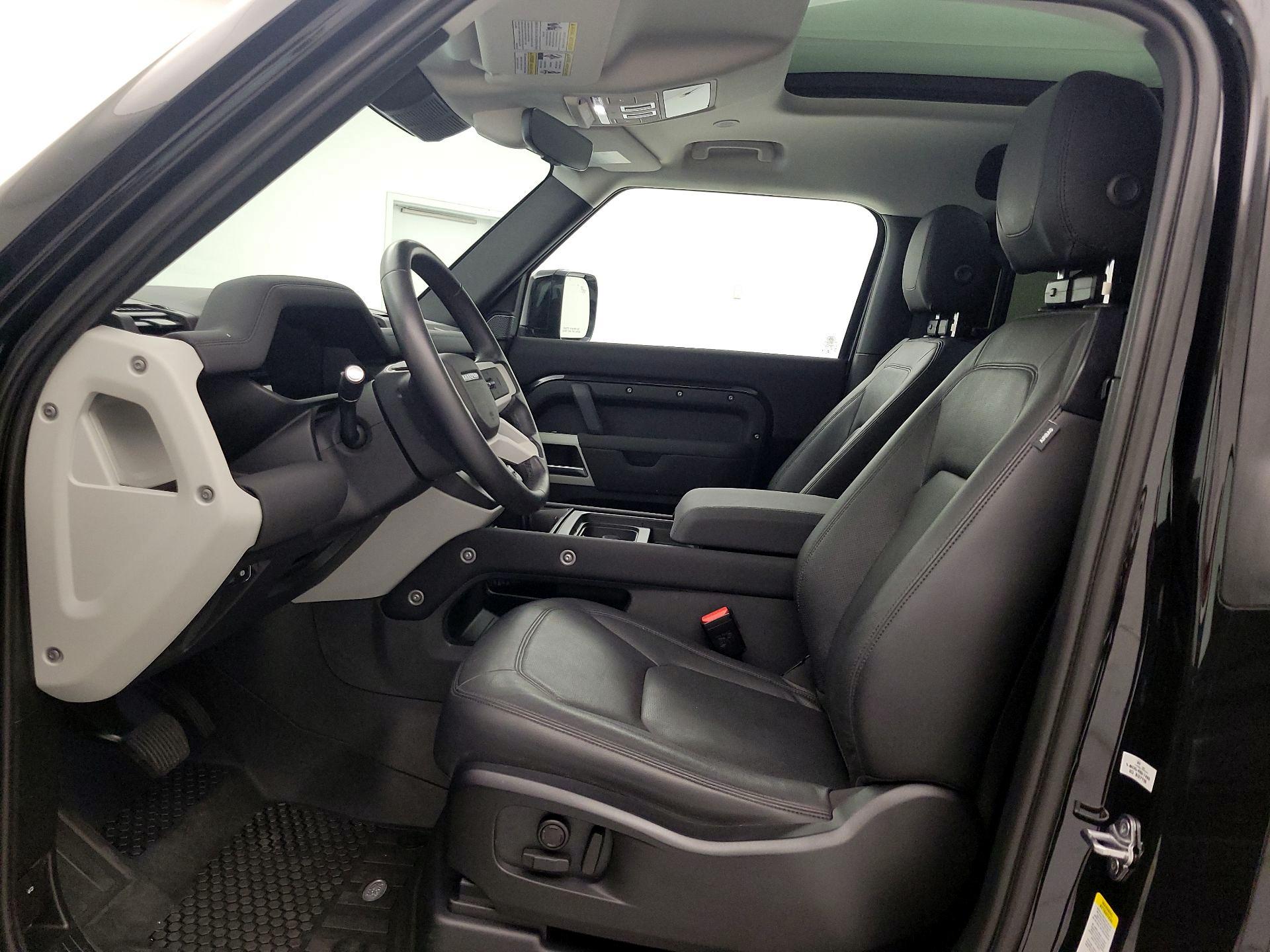 Thumbnail: 2023 Land Rover Defender - 11