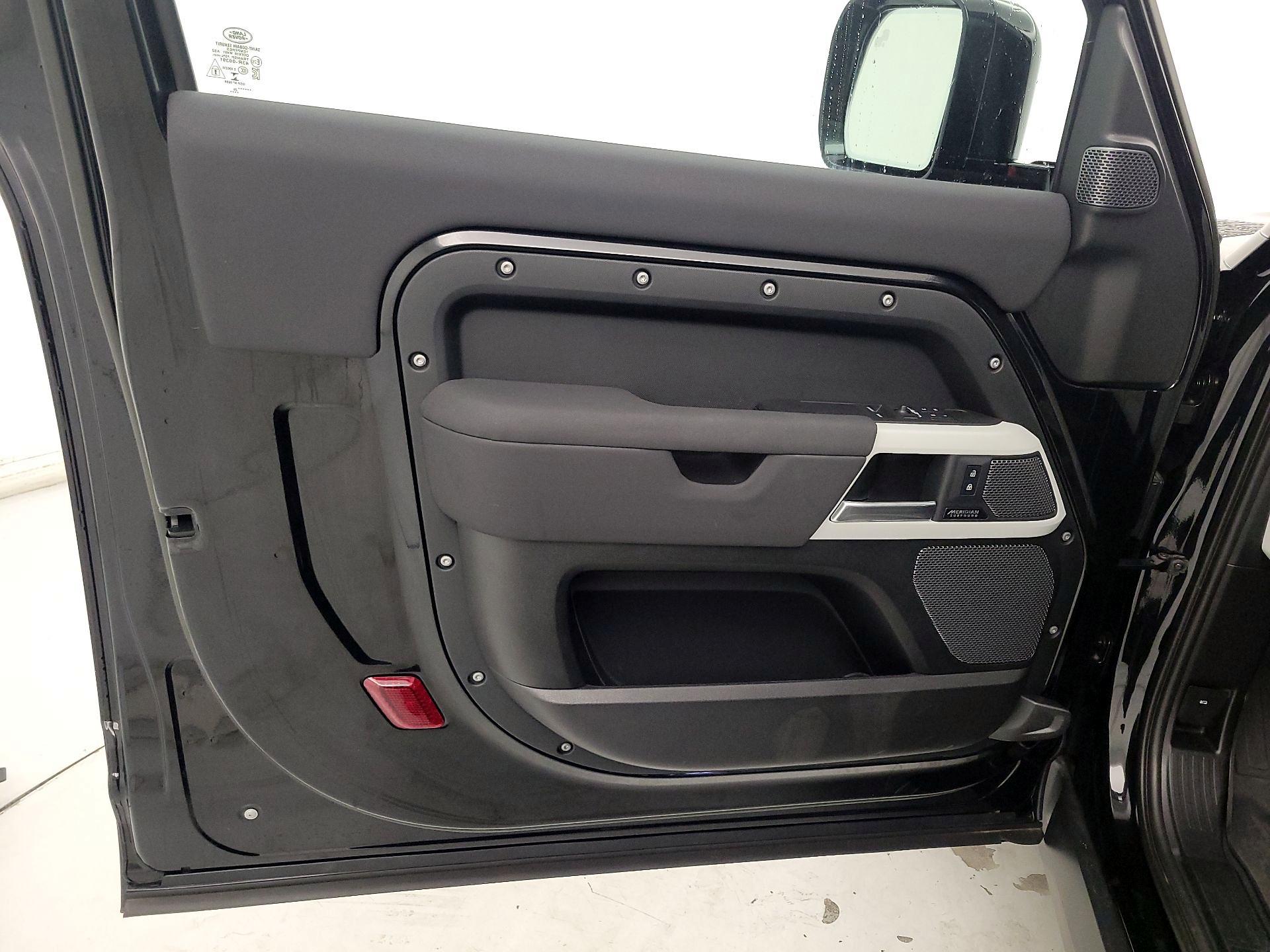 Thumbnail: 2023 Land Rover Defender - 12