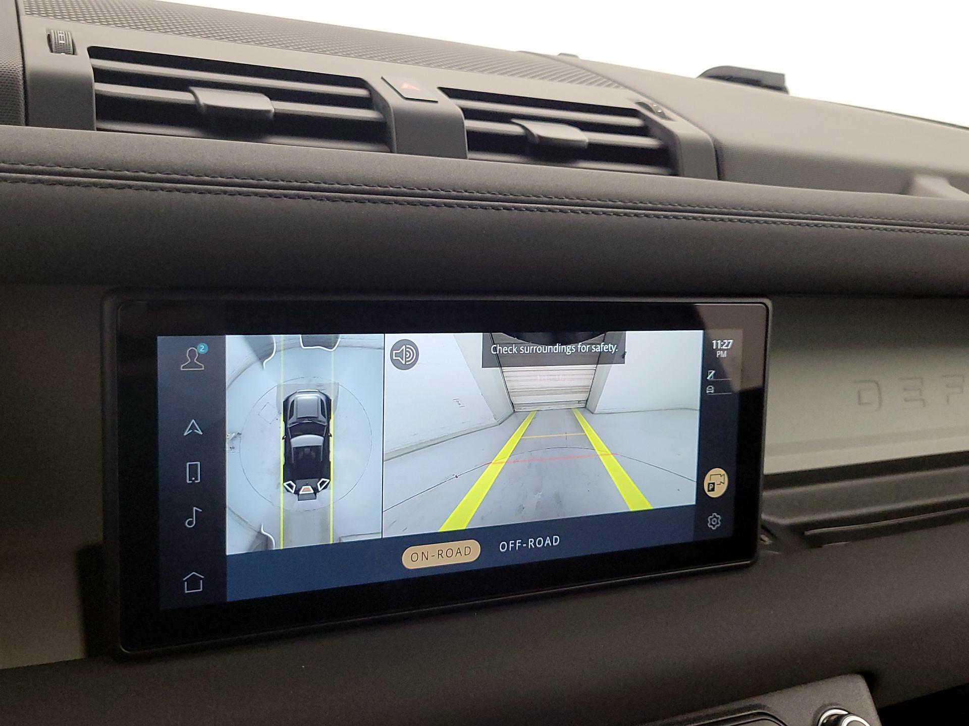 Thumbnail: 2023 Land Rover Defender - 15