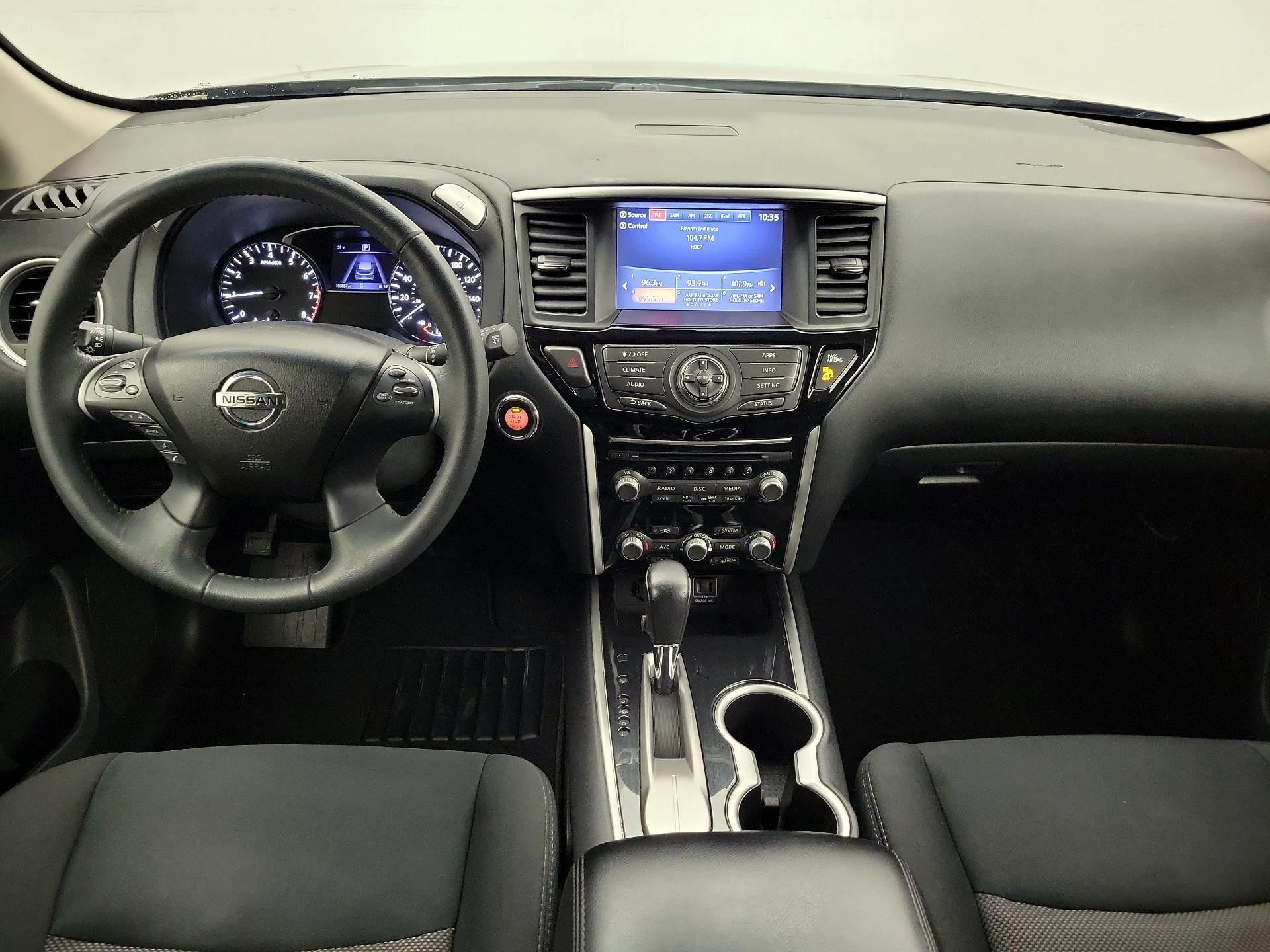 Thumbnail: 2018 Nissan Pathfinder - 9