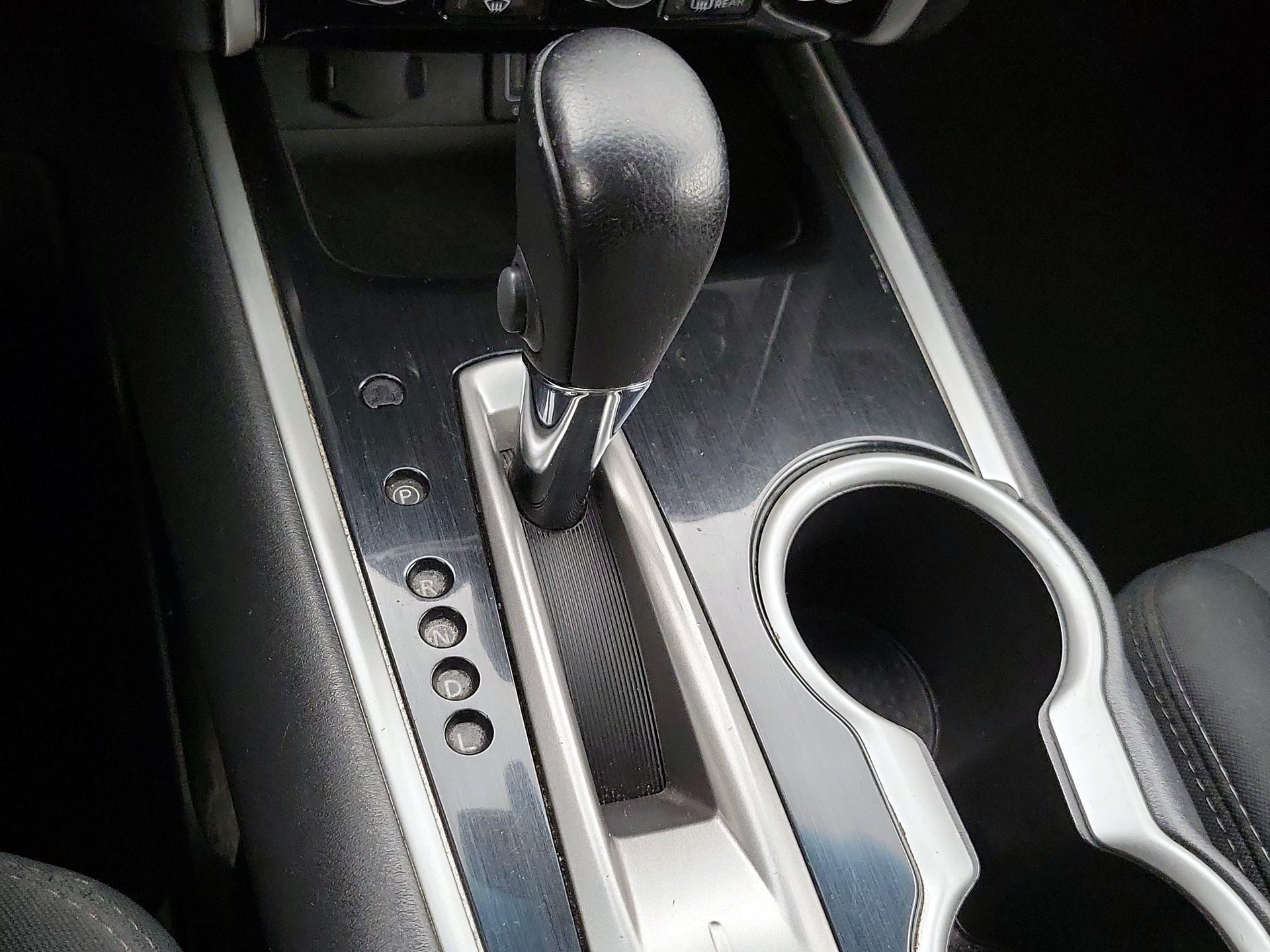 Thumbnail: 2018 Nissan Pathfinder - 17