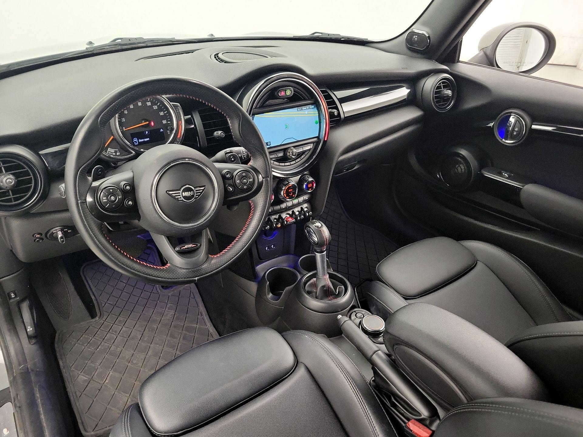 Thumbnail: 2019 MINI Cooper - 9