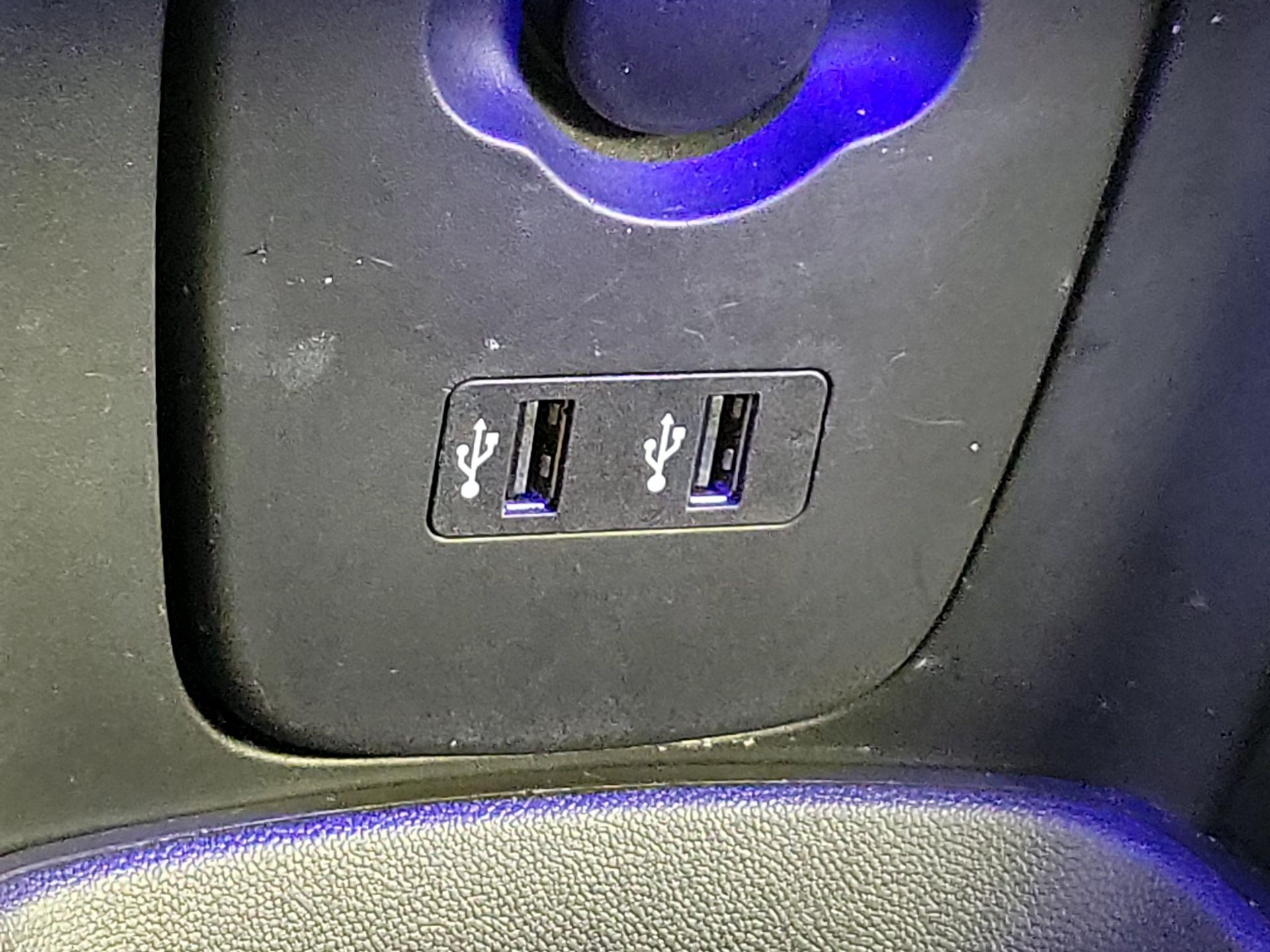 Thumbnail: 2019 MINI Cooper - 19