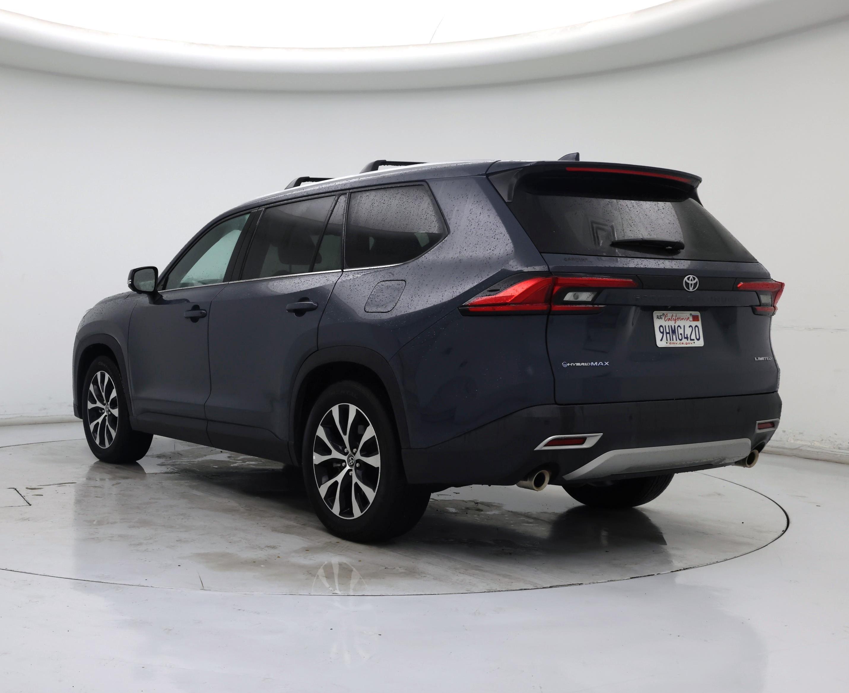 Thumbnail: 2024 Toyota Highlander - 2