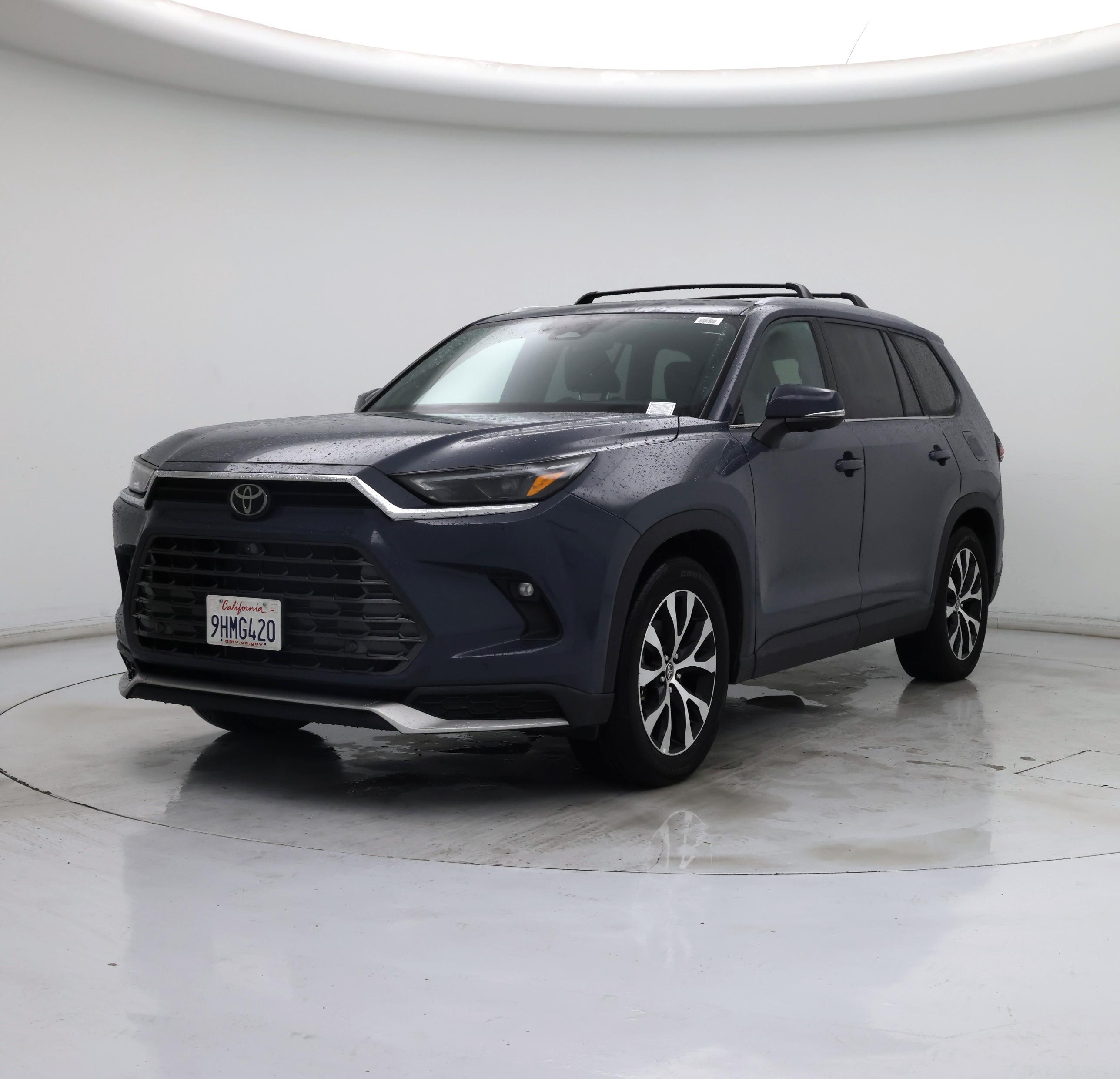 Thumbnail: 2024 Toyota Highlander - 4