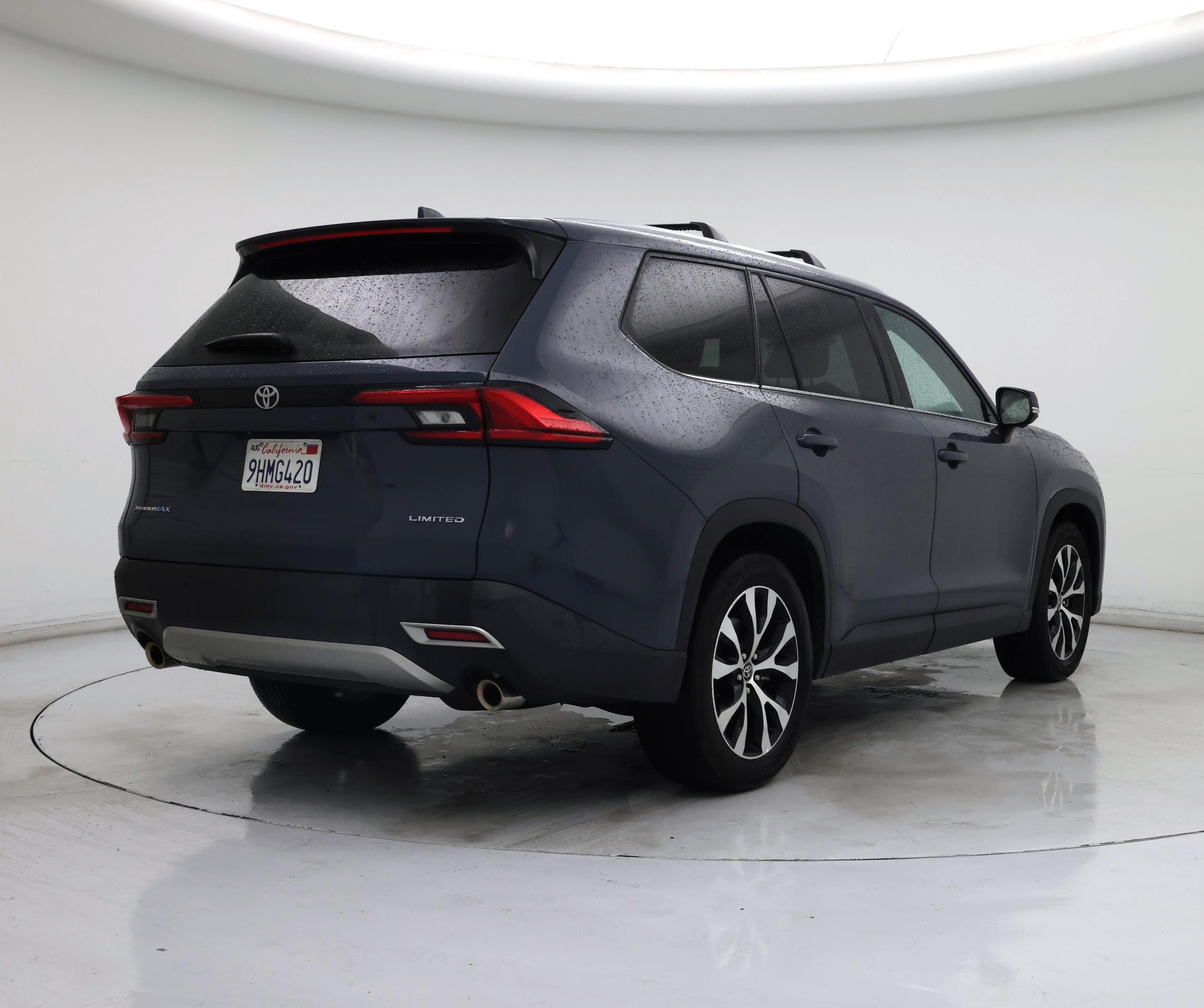 Thumbnail: 2024 Toyota Highlander - 8