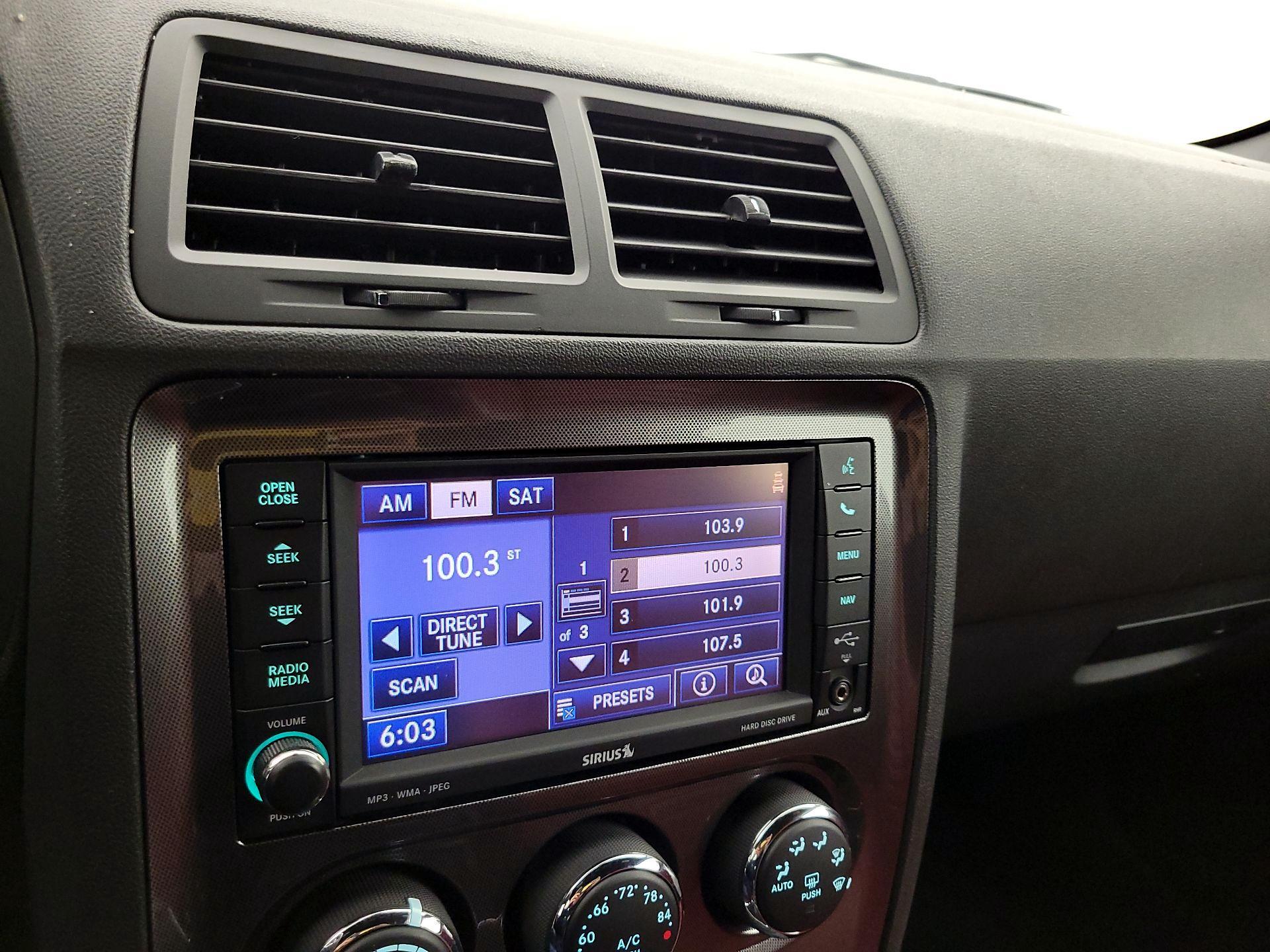 Thumbnail: 2014 Dodge Challenger - 15