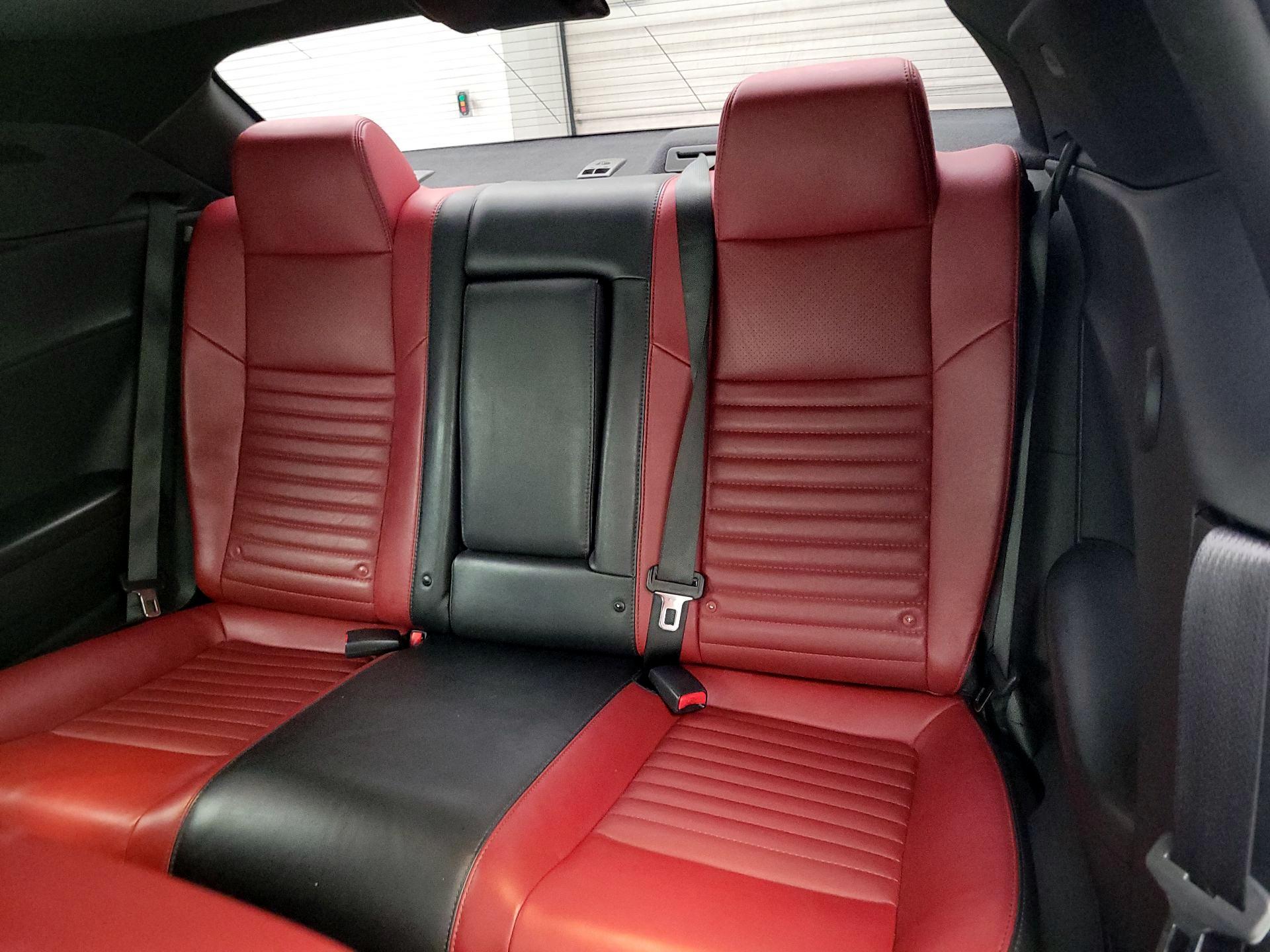 Thumbnail: 2014 Dodge Challenger - 20