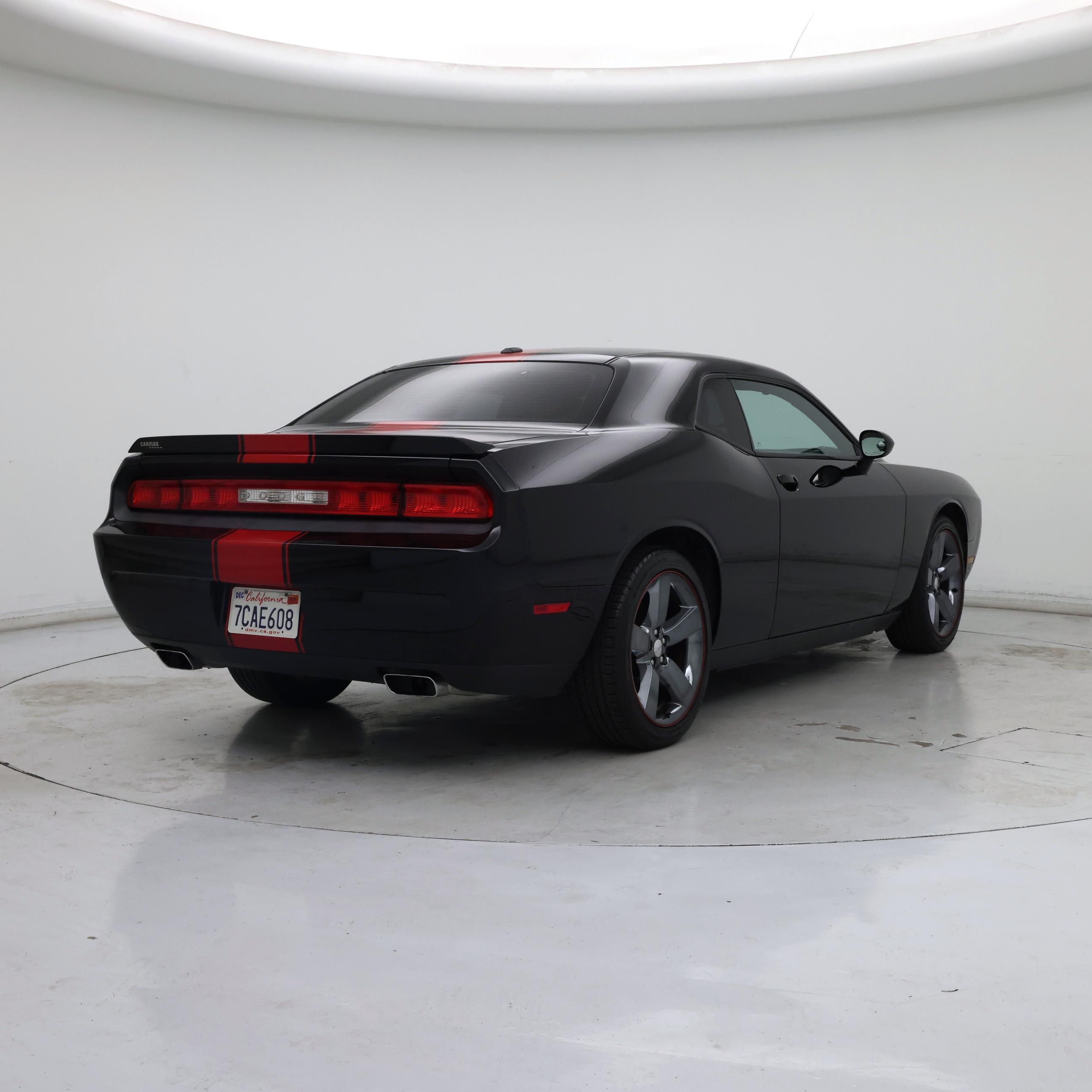 Thumbnail: 2014 Dodge Challenger - 8