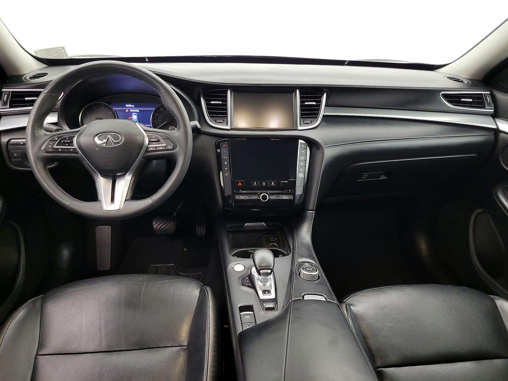 Thumbnail: 2019 INFINITI QX50 - 9