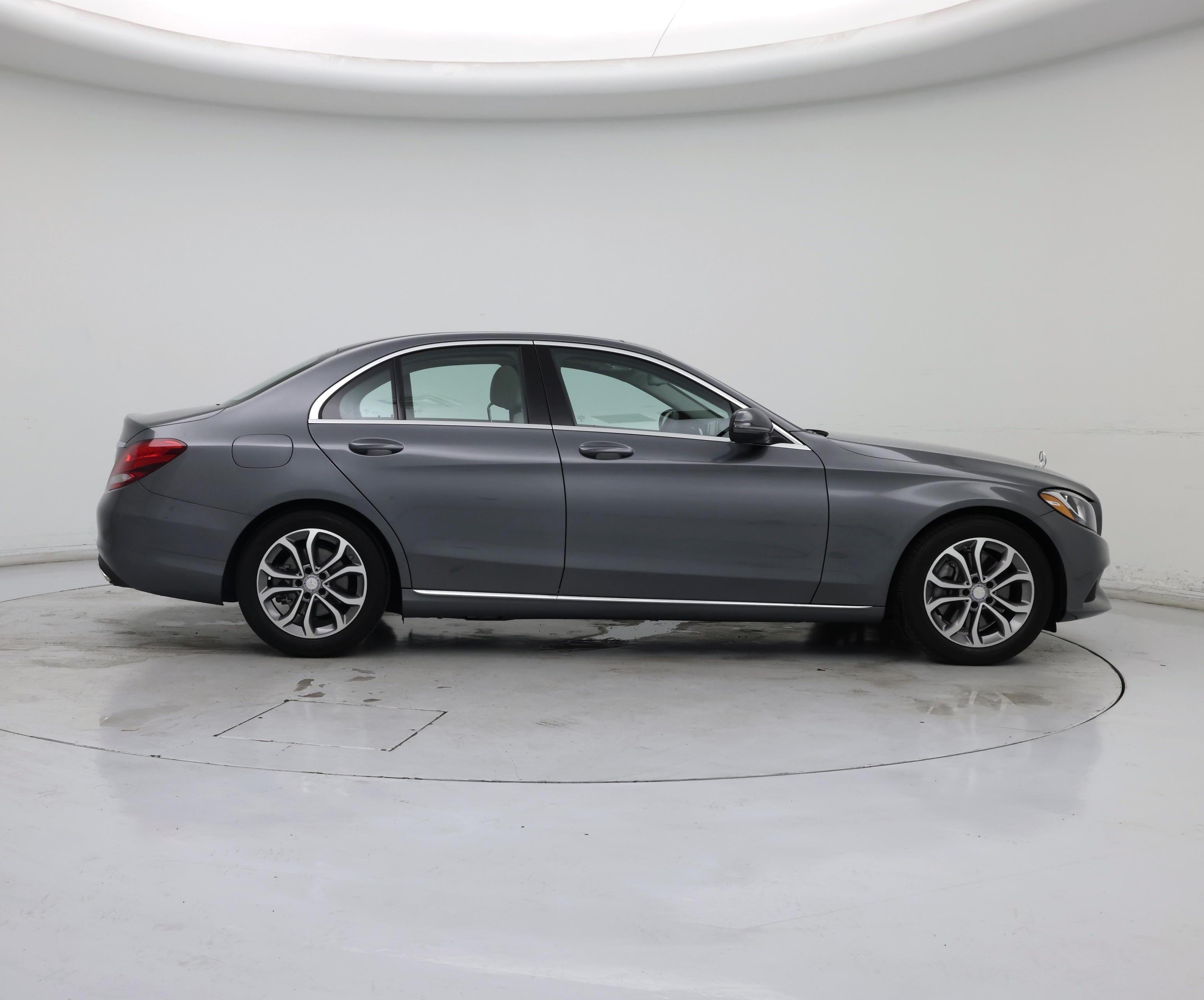 Thumbnail: 2017 Mercedes-Benz C-Class - 7