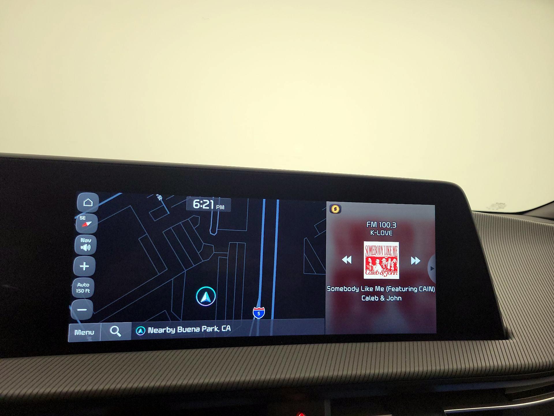 Thumbnail: 2023 Kia EV6 - 14