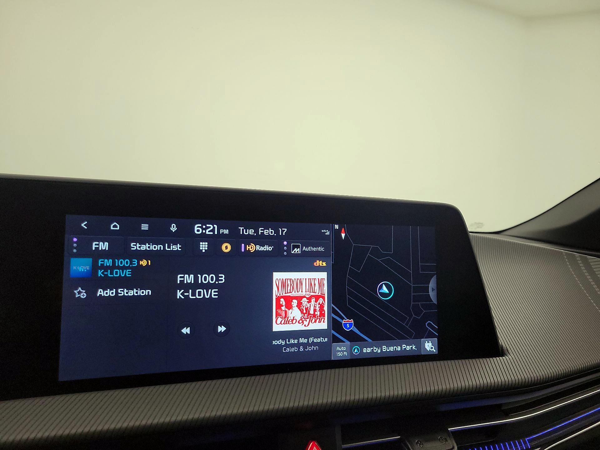 Thumbnail: 2023 Kia EV6 - 16