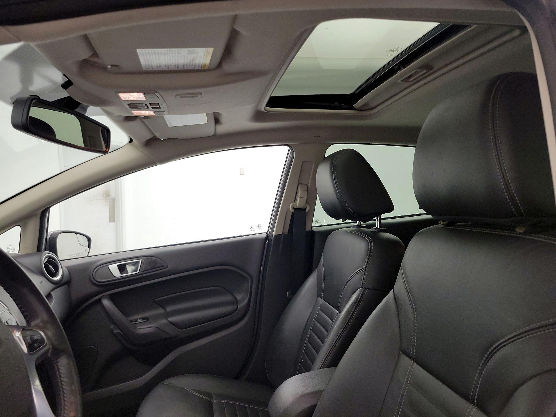 Thumbnail: 2014 Ford Fiesta - 18